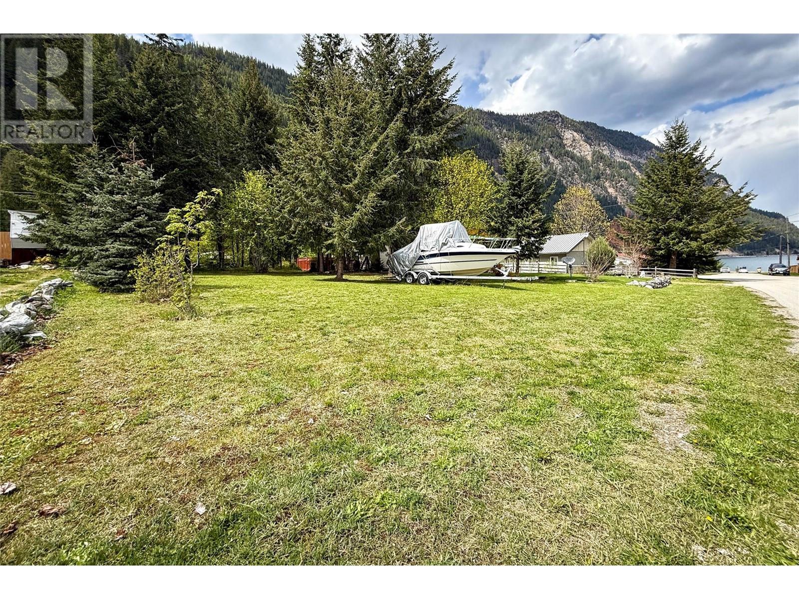 Lots 22, 23, 24 Main Street, Lardeau, British Columbia  V0G 1M0 - Photo 5 - 10345510