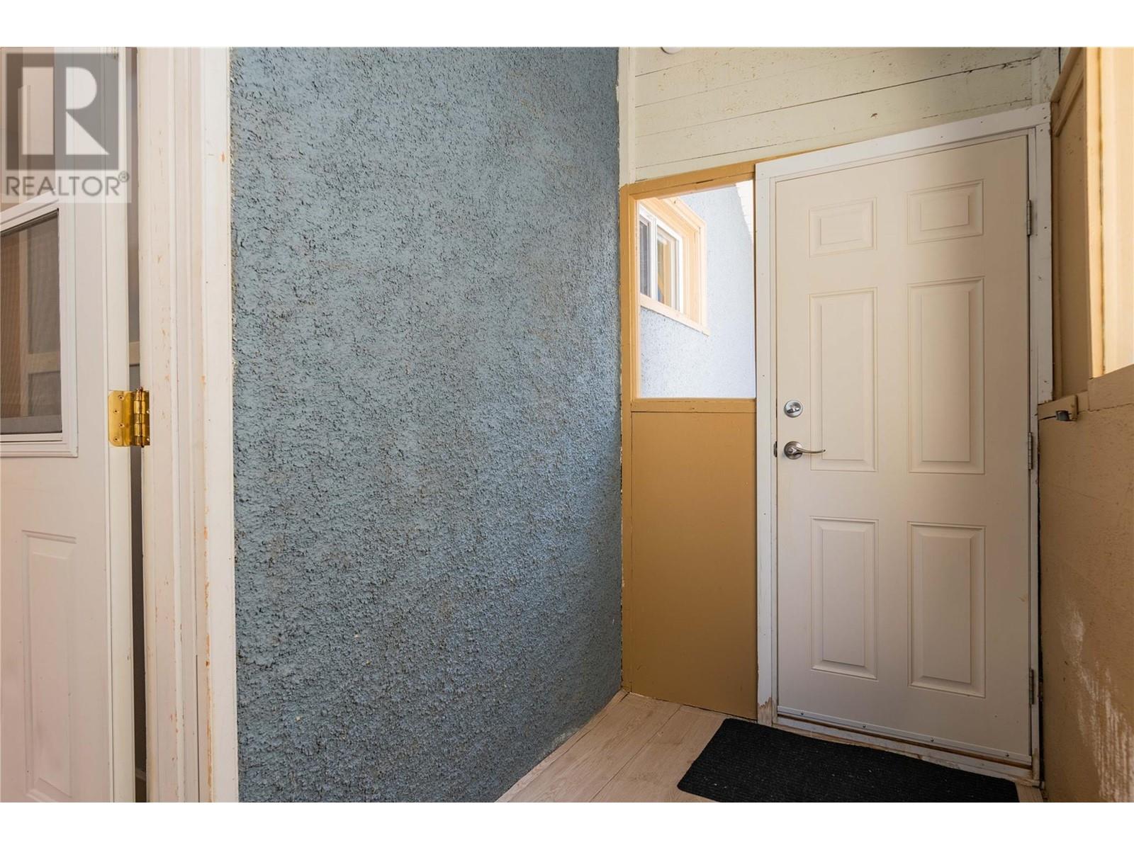 1410 Tamarac Avenue, Trail, British Columbia  V1R 4J3 - Photo 29 - 10345470