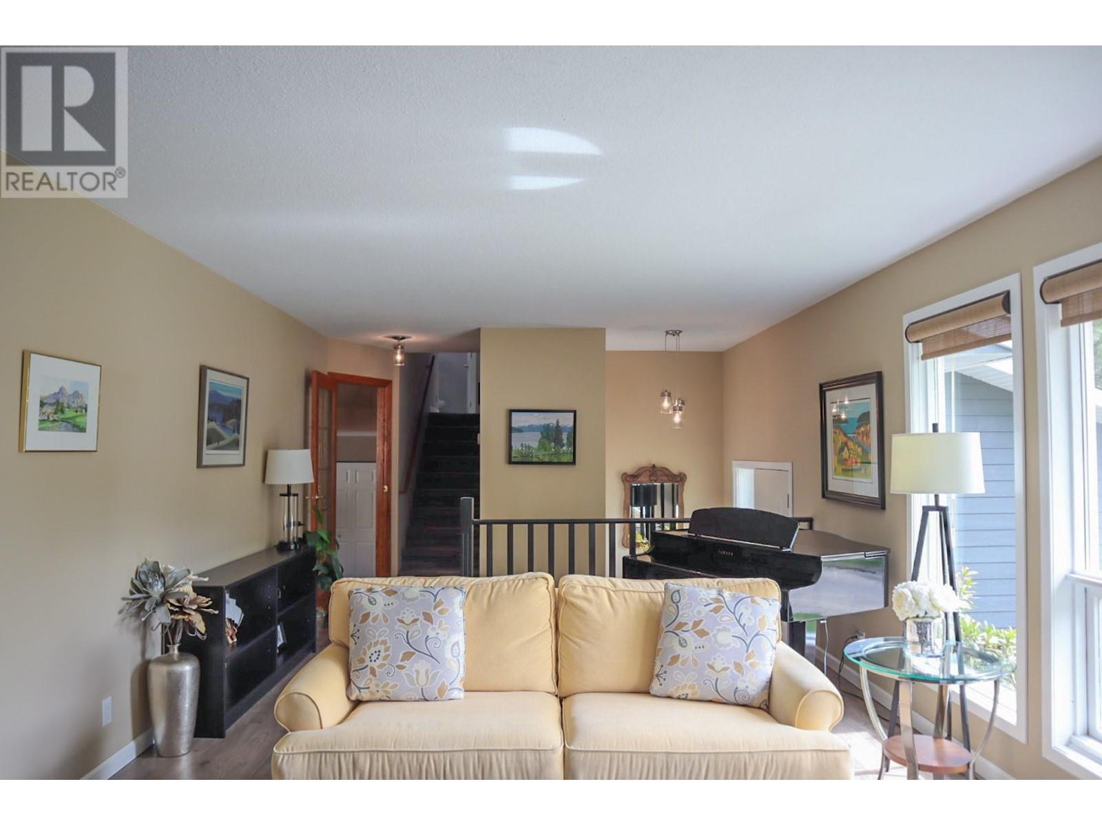 836 Burns Avenue, Warfield, British Columbia  V1R 2G1 - Photo 14 - 10345406