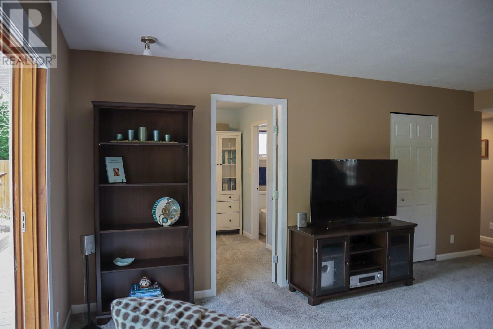 836 Burns Avenue, Warfield, British Columbia  V1R 2G1 - Photo 34 - 10345406