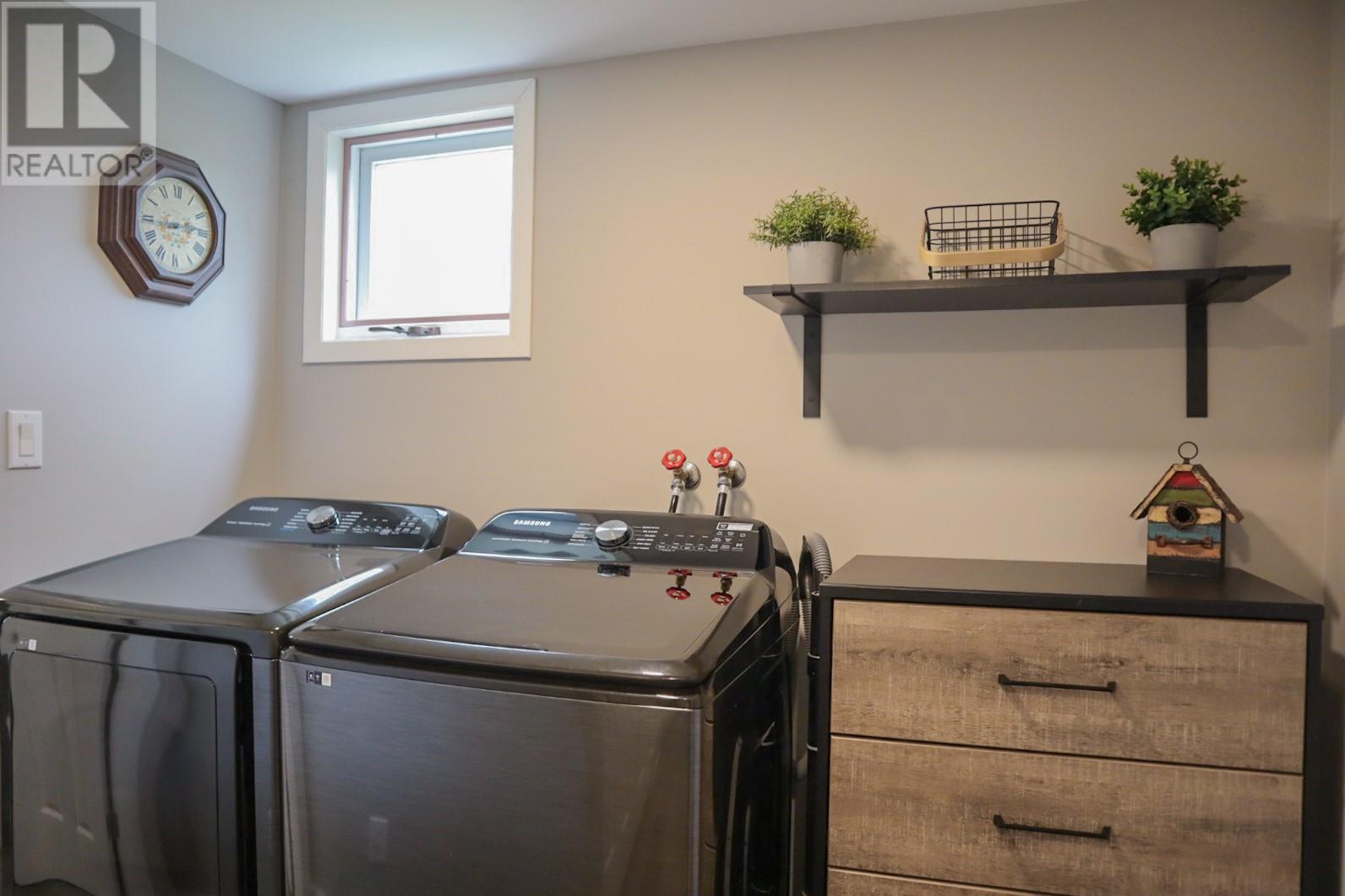 836 Burns Avenue, Warfield, British Columbia  V1R 2G1 - Photo 42 - 10345406