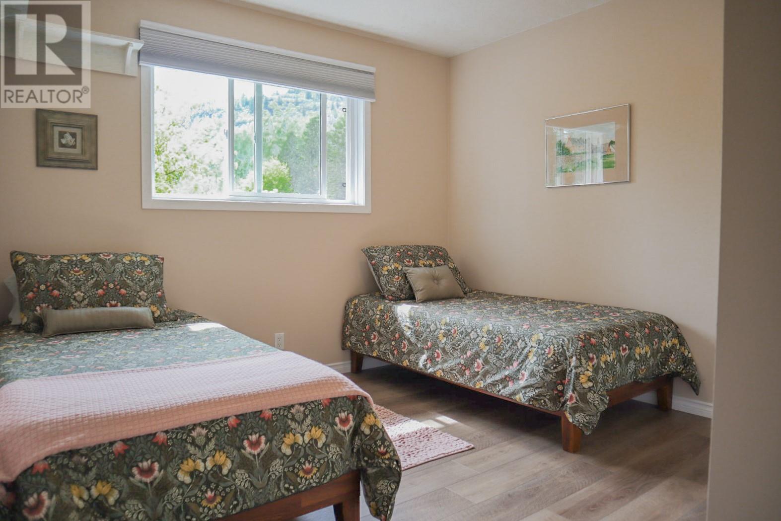 836 Burns Avenue, Warfield, British Columbia  V1R 2G1 - Photo 56 - 10345406