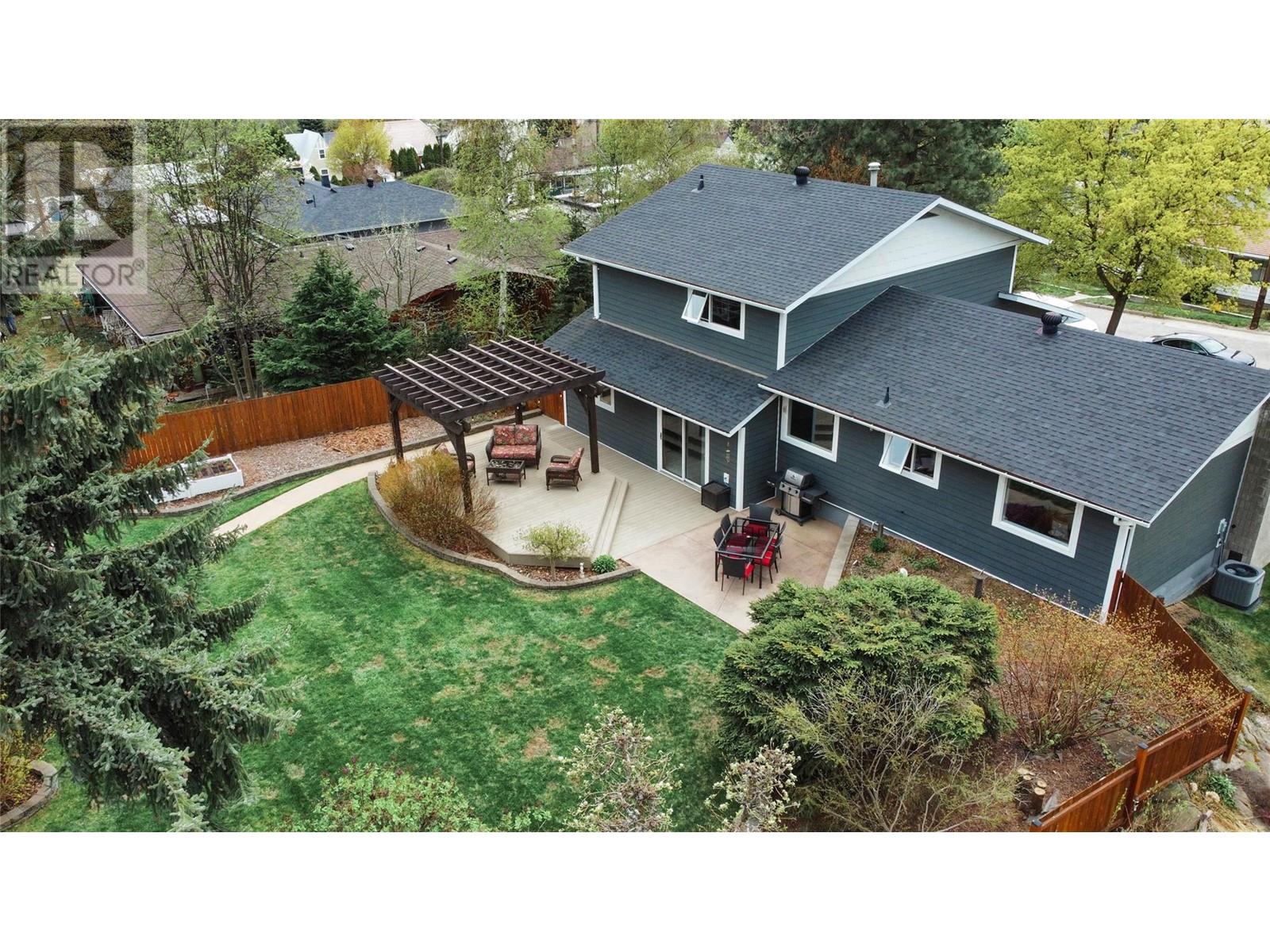 836 Burns Avenue, Warfield, British Columbia  V1R 2G1 - Photo 82 - 10345406