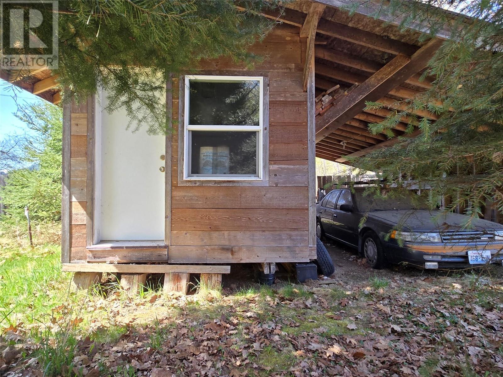 6268 Picard Road, Appledale, British Columbia  V0G 2J0 - Photo 35 - 10345836