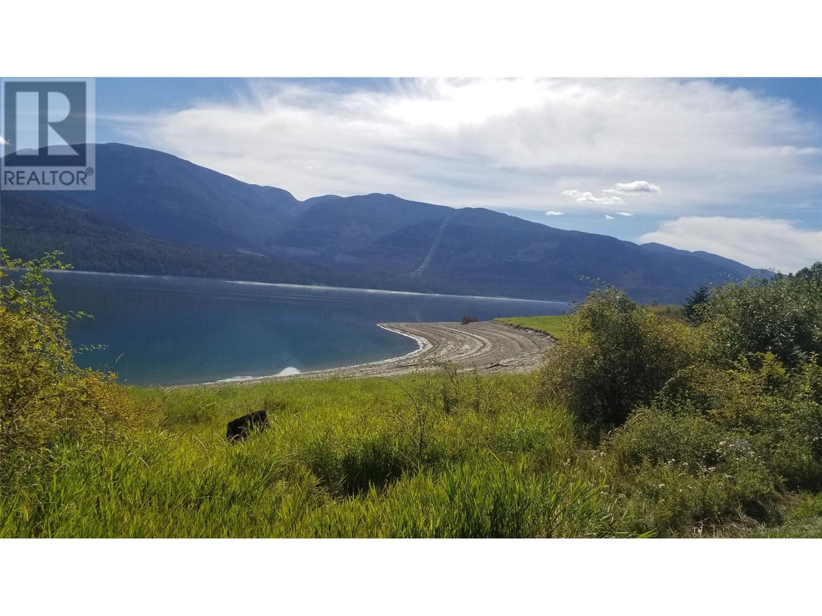 2 Lower Inonoaklin Road, Edgewood, British Columbia  V0G 1J0 - Photo 15 - 10344571