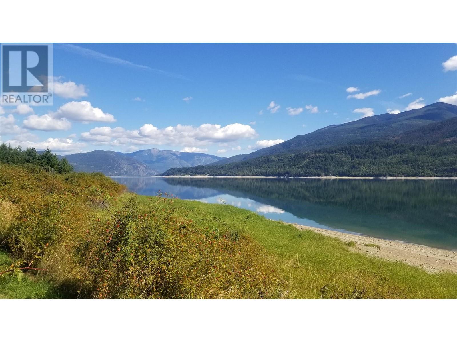 2 Lower Inonoaklin Road, Edgewood, British Columbia  V0G 1J0 - Photo 17 - 10344571