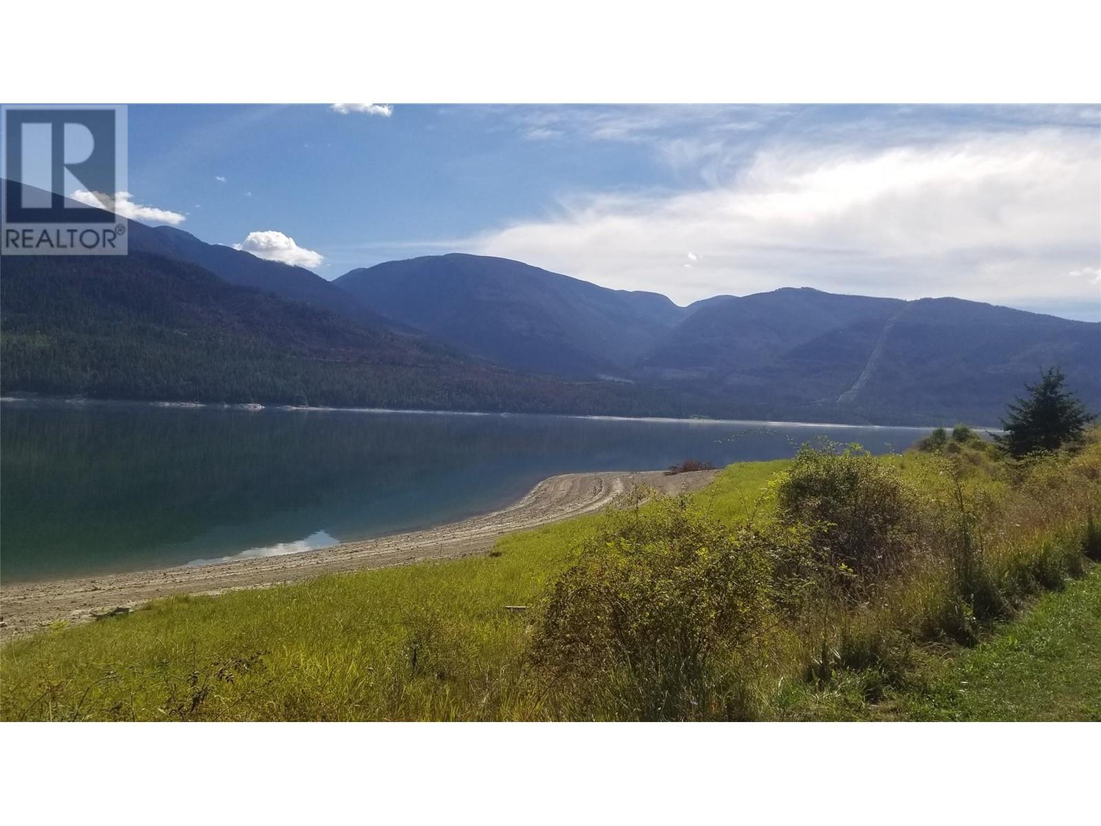 2 Lower Inonoaklin Road, Edgewood, British Columbia  V0G 1J0 - Photo 18 - 10344571