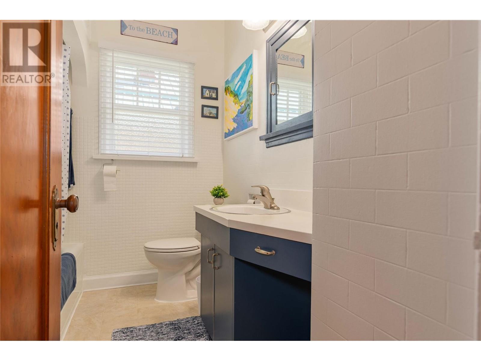 2082 Daniel Street, Trail, British Columbia  V1R 4G9 - Photo 26 - 10346076