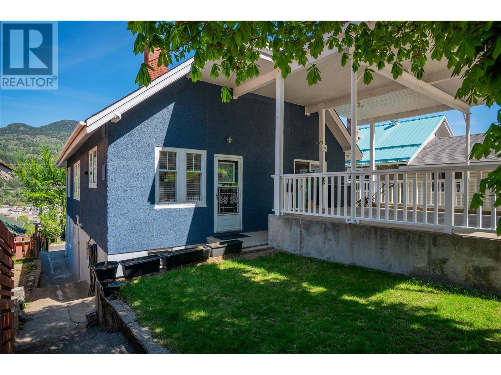 2082 Daniel Street, Trail, British Columbia  V1R 4G9 - Photo 45 - 10346076