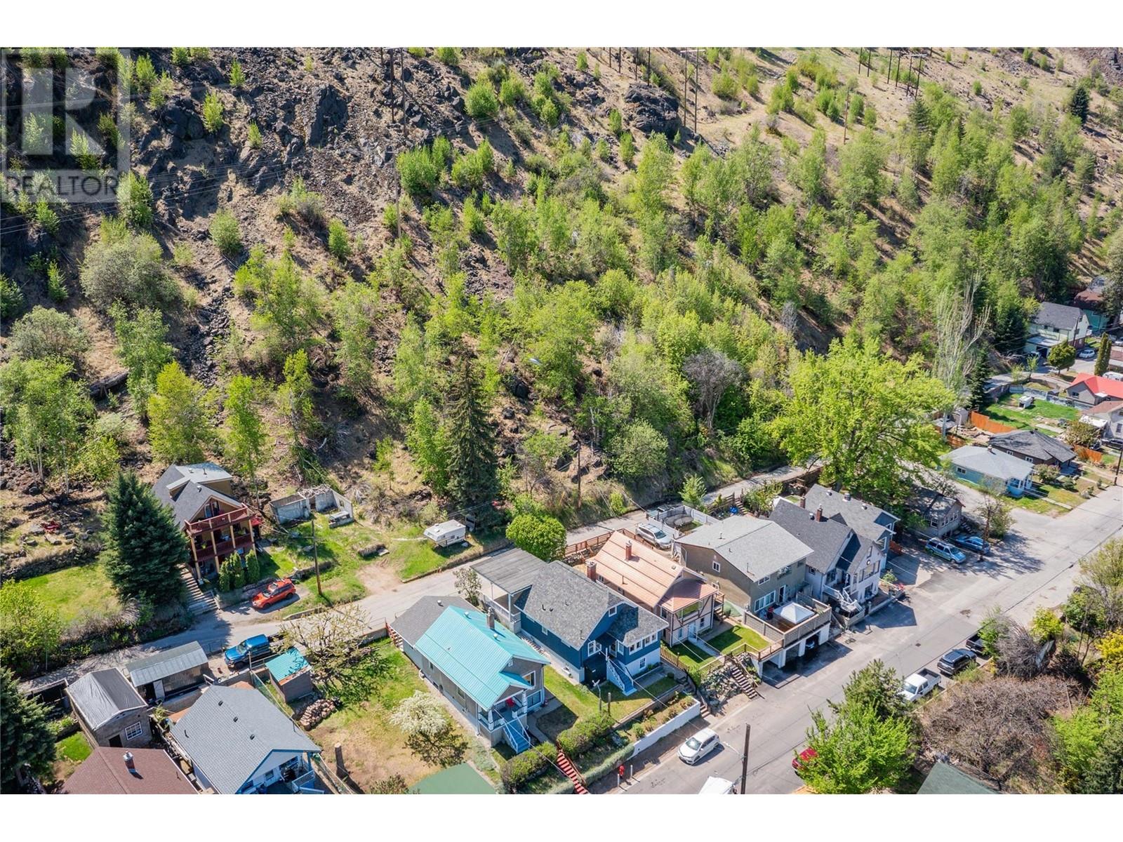 2082 Daniel Street, Trail, British Columbia  V1R 4G9 - Photo 56 - 10346076