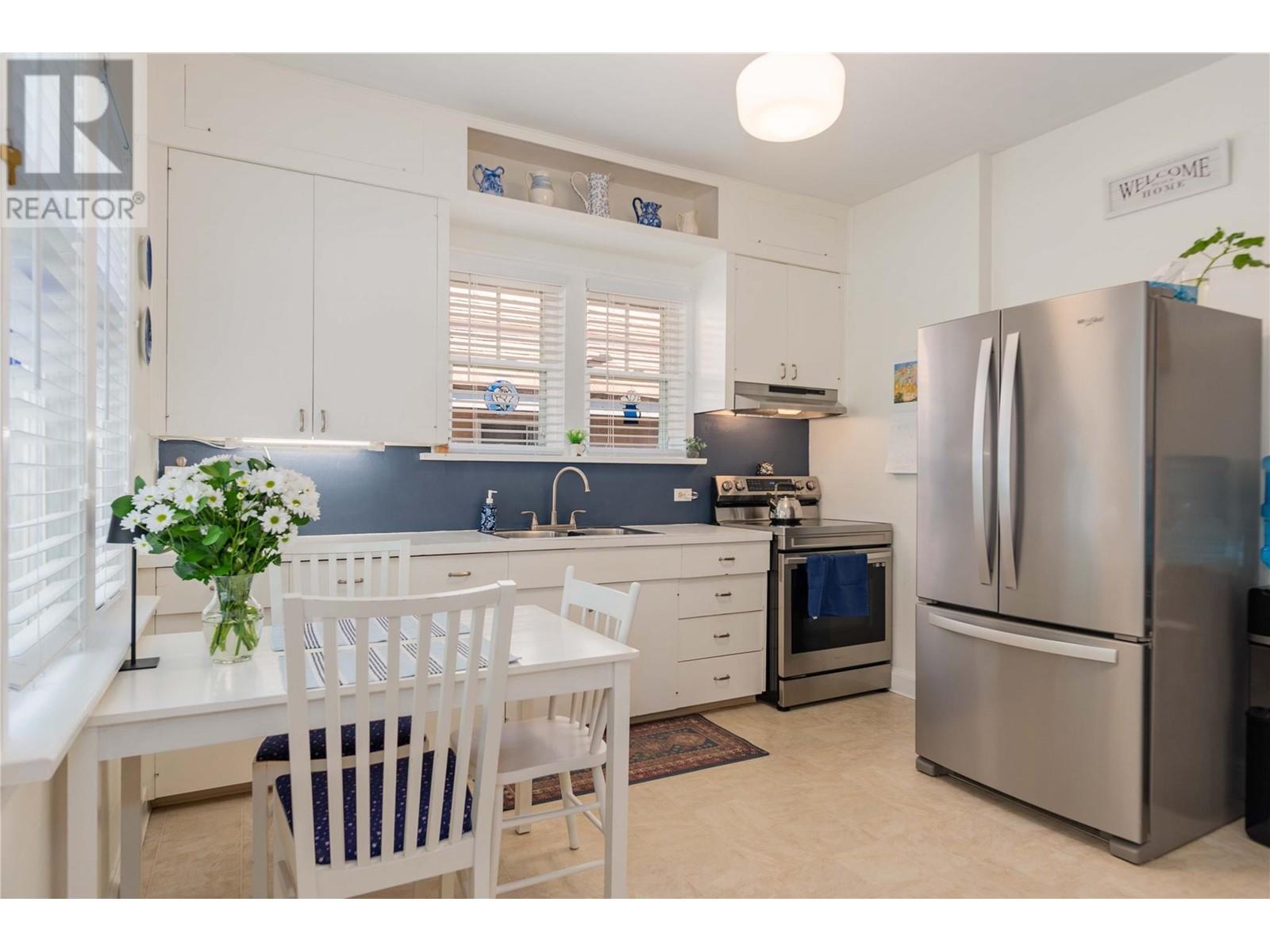 2082 Daniel Street, Trail, British Columbia  V1R 4G9 - Photo 8 - 10346076