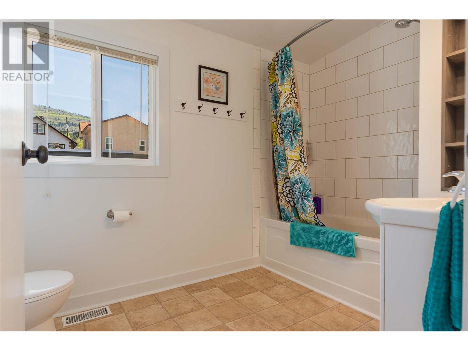 1443 Columbia Avenue, Trail, British Columbia  V1R 1J7 - Photo 21 - 10345993