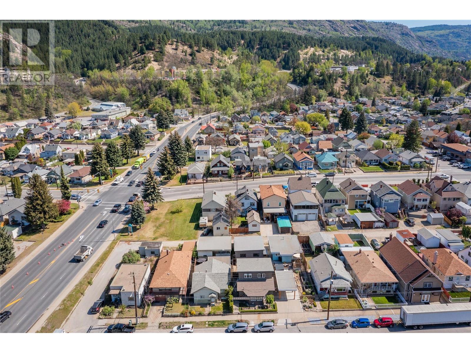 1443 Columbia Avenue, Trail, British Columbia  V1R 1J7 - Photo 34 - 10345993