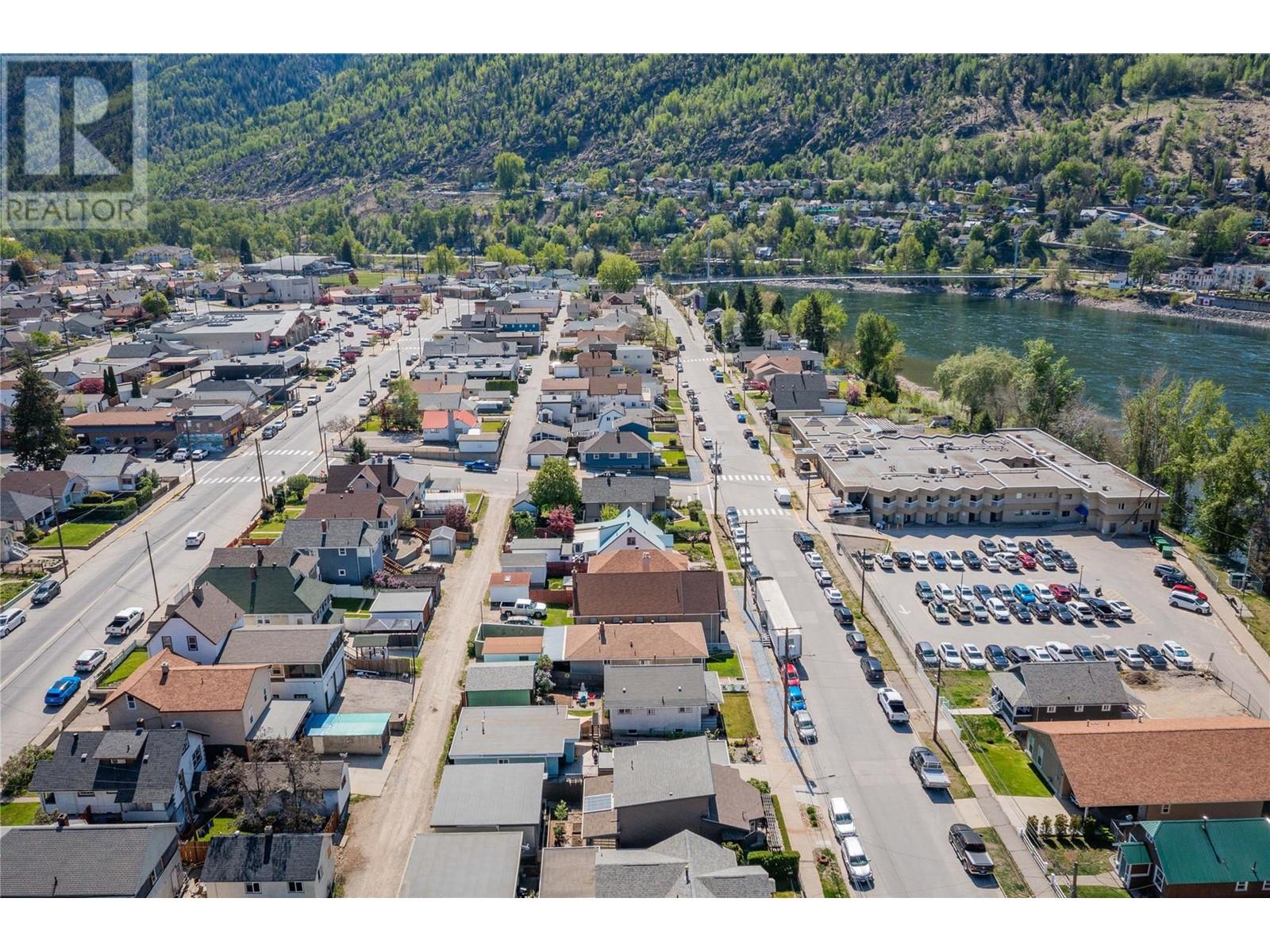 1443 Columbia Avenue, Trail, British Columbia  V1R 1J7 - Photo 35 - 10345993
