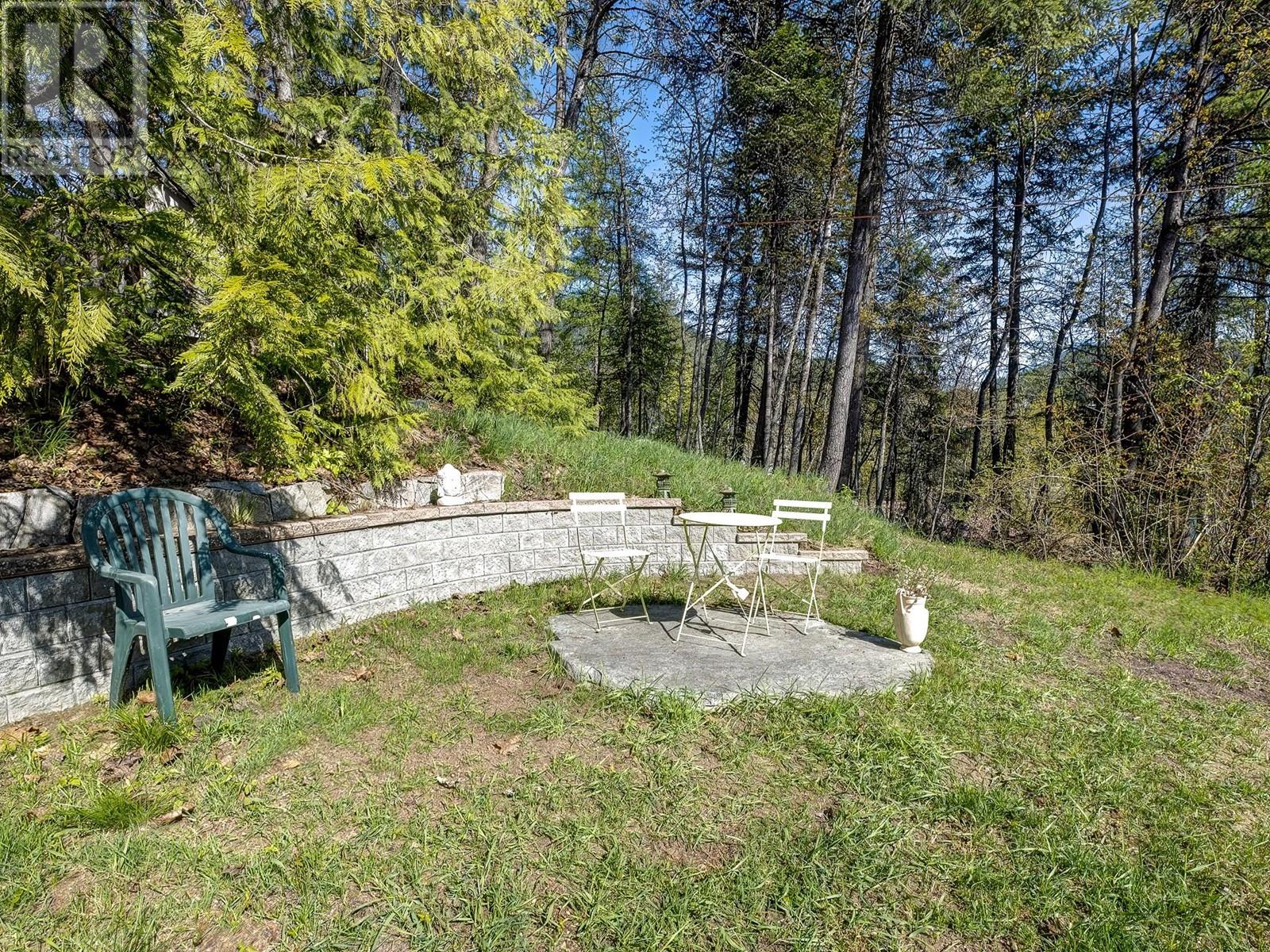 1750 Phoenix Avenue, Rossland, British Columbia  V0G 1Y0 - Photo 38 - 10345656
