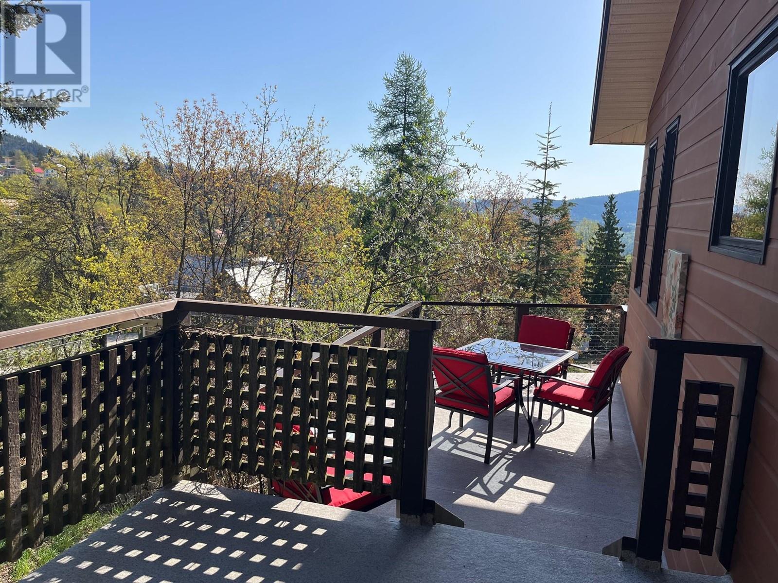1750 Phoenix Avenue, Rossland, British Columbia  V0G 1Y0 - Photo 42 - 10345656