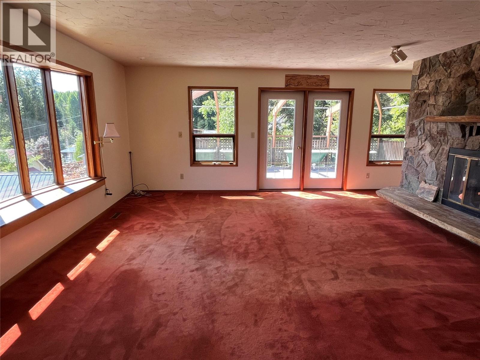 1750 Phoenix Avenue, Rossland, British Columbia  V0G 1Y0 - Photo 65 - 10345656