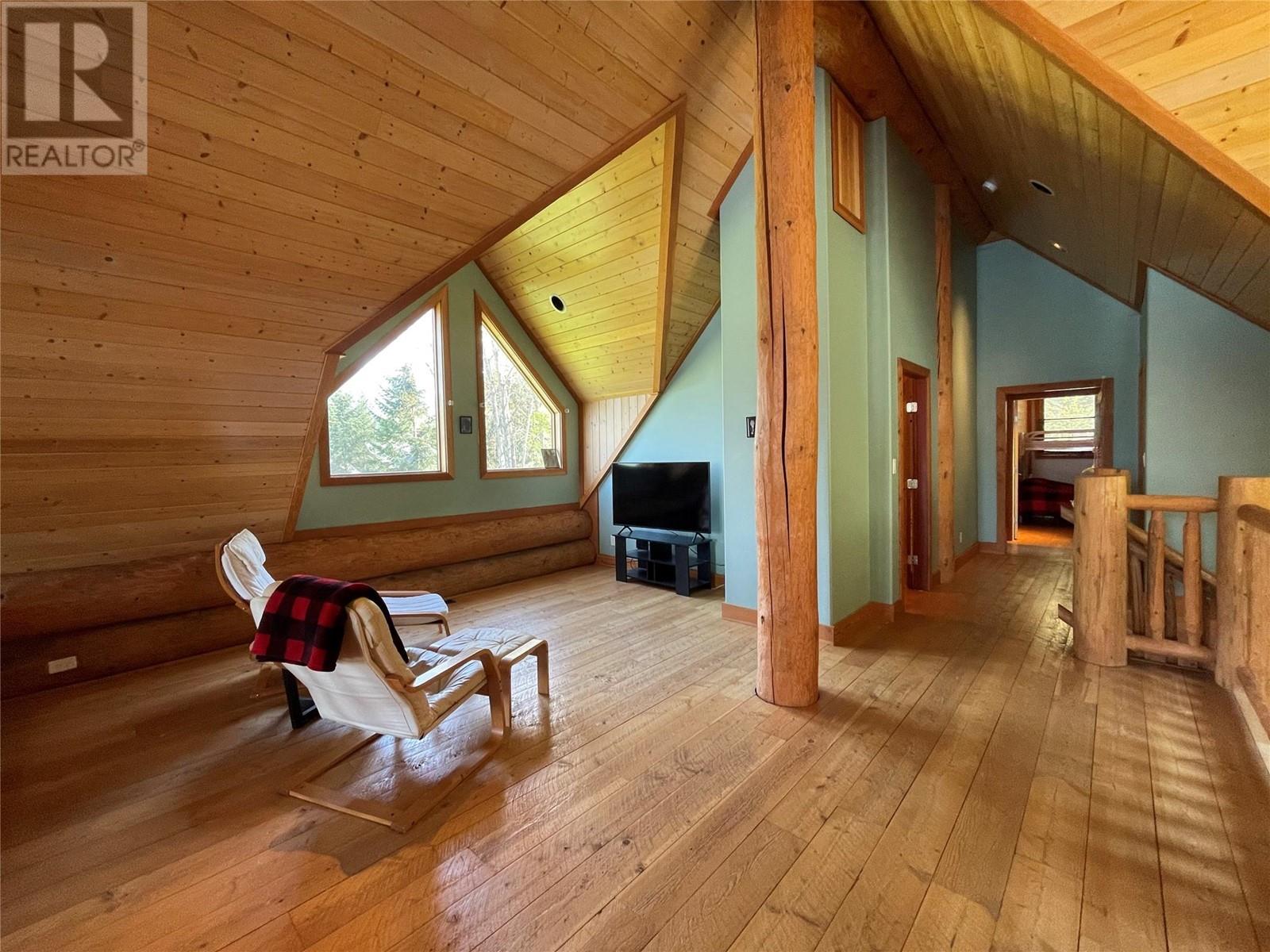 11866 31 Highway, Lardeau, British Columbia  V0G 1M0 - Photo 34 - 10346287