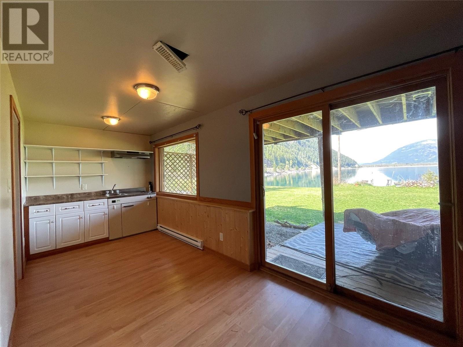 11866 31 Highway, Lardeau, British Columbia  V0G 1M0 - Photo 48 - 10346287