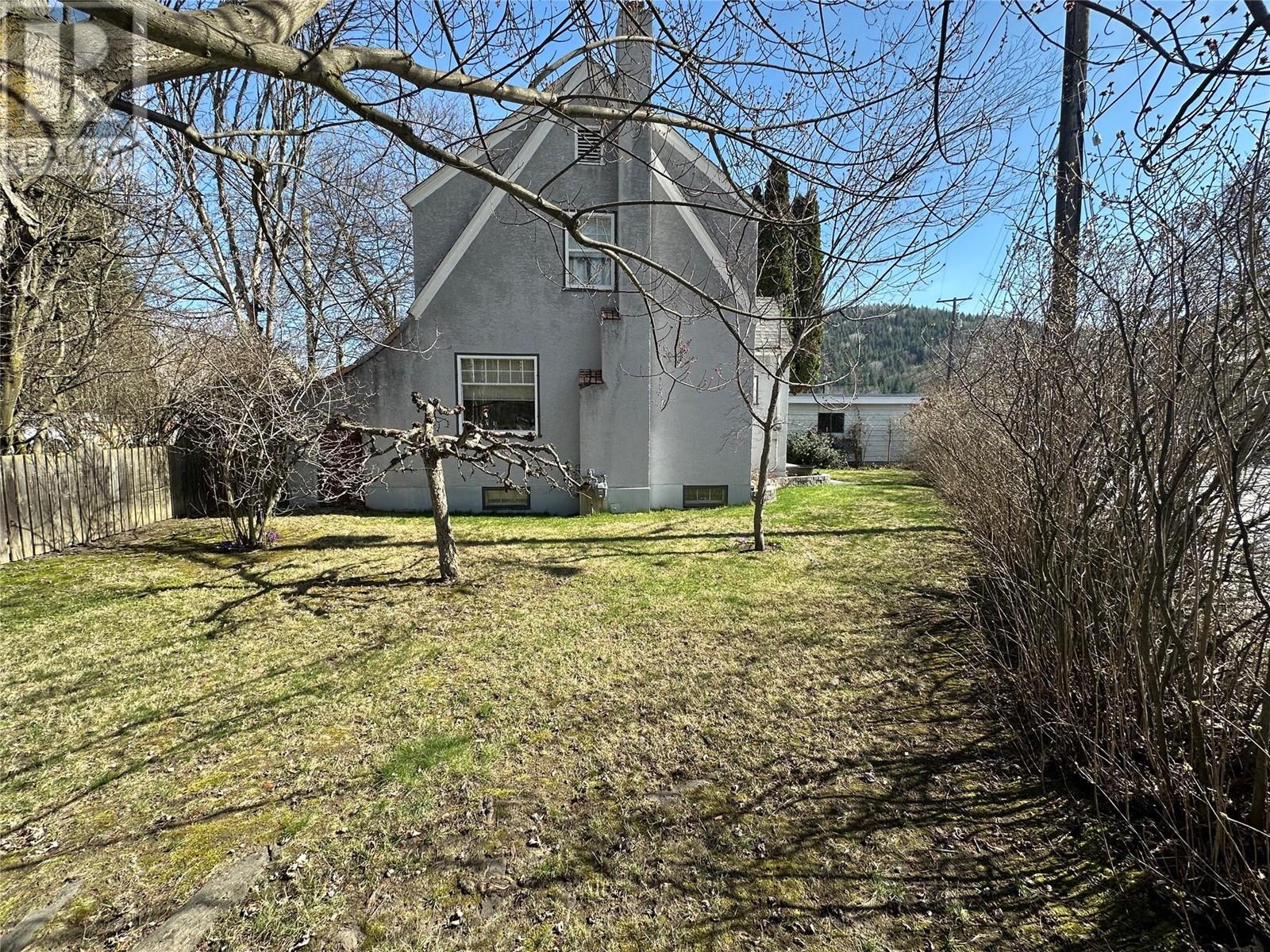 399 Murray Drive, Warfield, British Columbia  V1R 2J5 - Photo 37 - 10346415