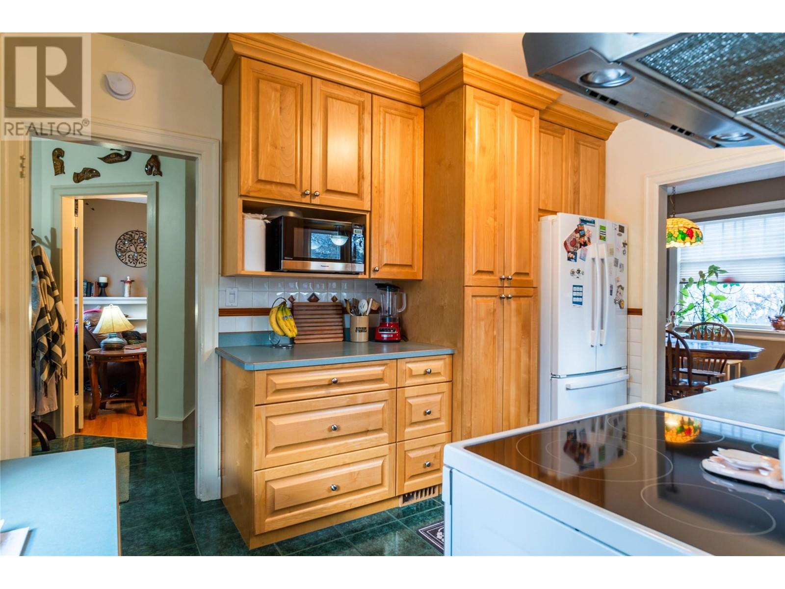 399 Murray Drive, Warfield, British Columbia  V1R 2J5 - Photo 7 - 10346415