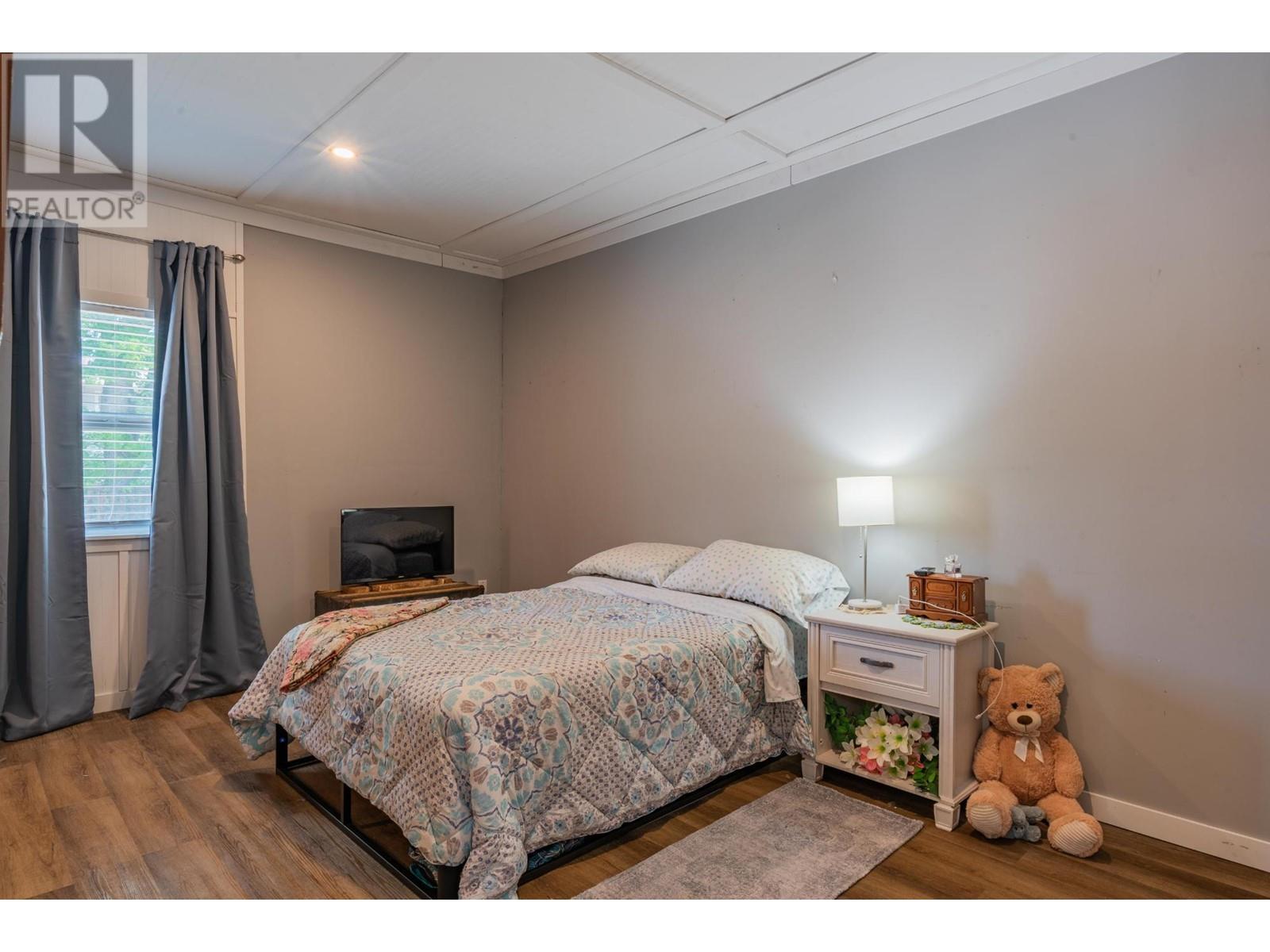 2194 Sixth Avenue, Trail, British Columbia  V1R 3B7 - Photo 10 - 10346450