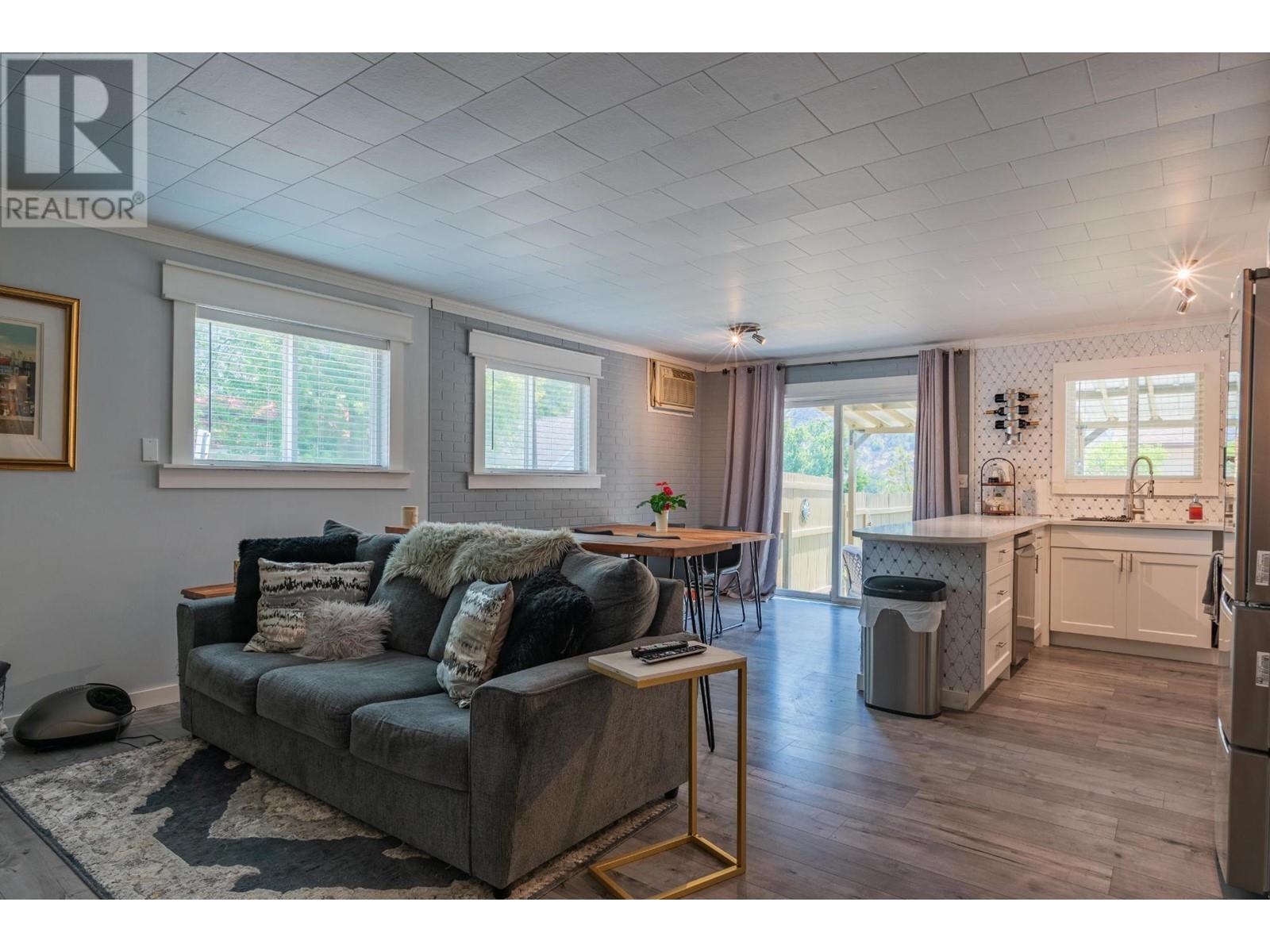 2194 Sixth Avenue, Trail, British Columbia  V1R 3B7 - Photo 16 - 10346450