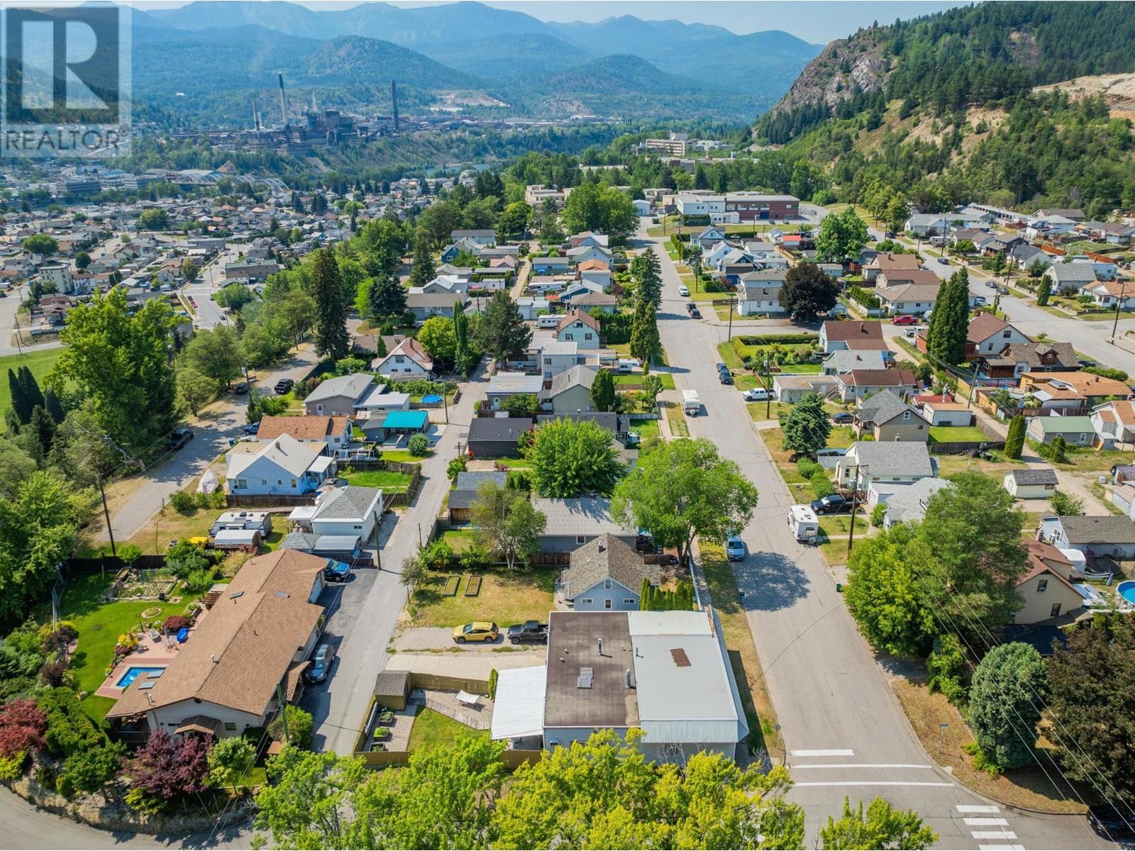 2194 Sixth Avenue, Trail, British Columbia  V1R 3B7 - Photo 55 - 10346450
