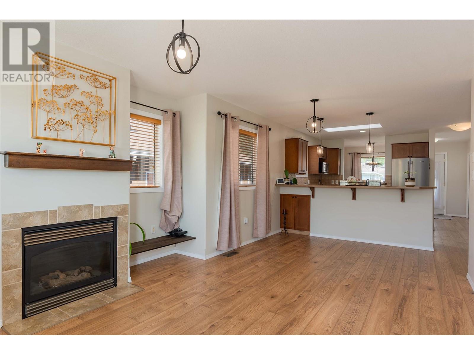 7350 Crema Drive, Trail, British Columbia  V1R 4X6 - Photo 13 - 10345105