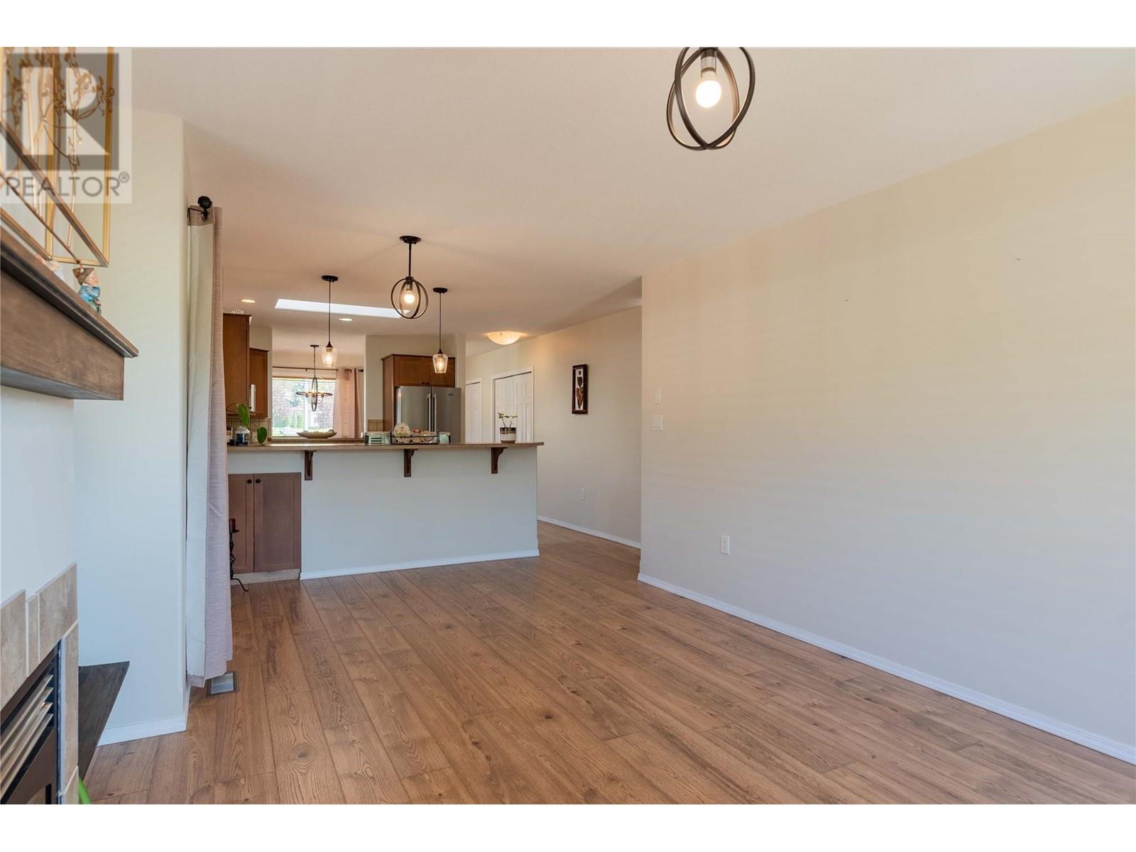 7350 Crema Drive, Trail, British Columbia  V1R 4X6 - Photo 14 - 10345105
