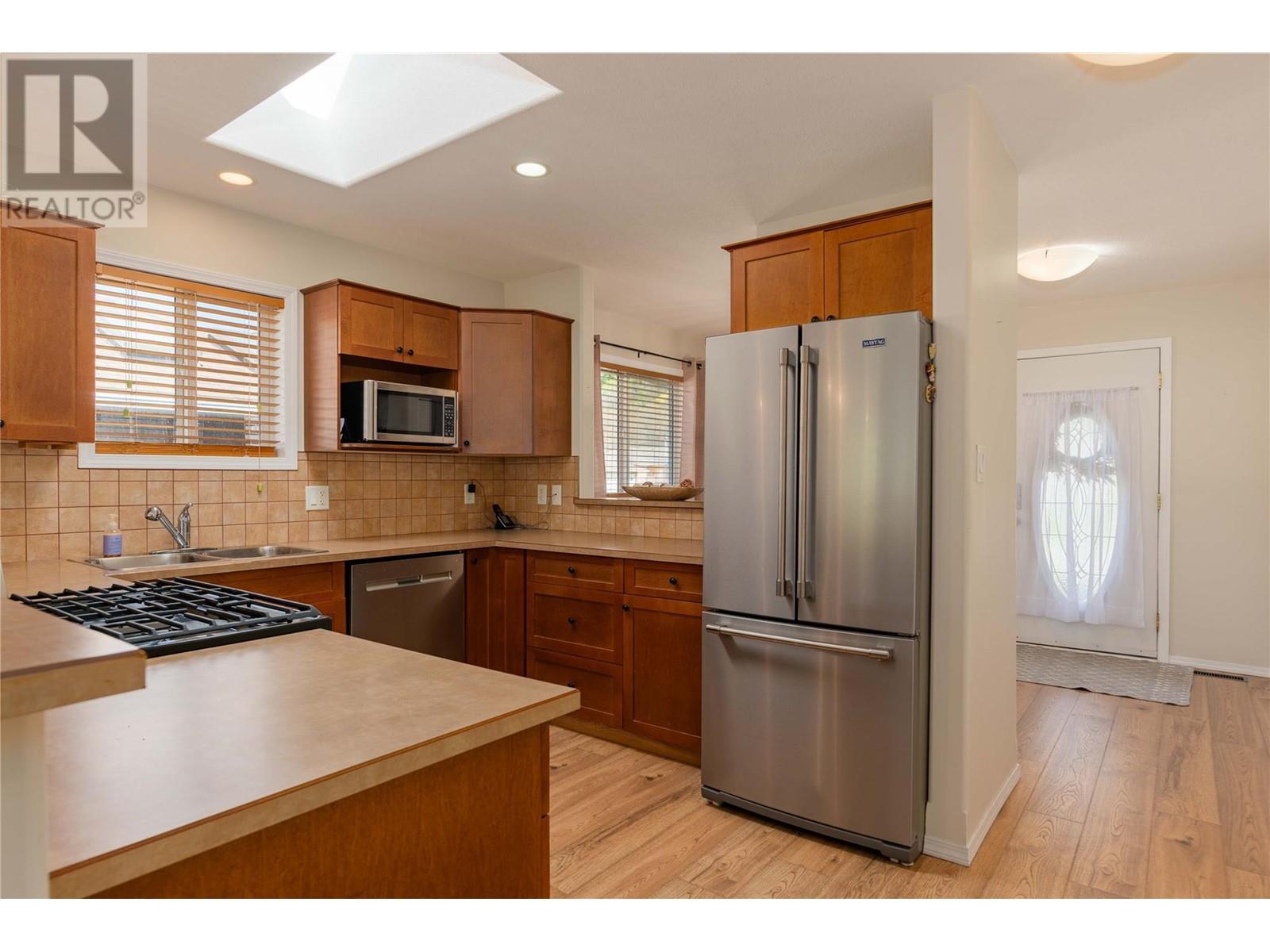 7350 Crema Drive, Trail, British Columbia  V1R 4X6 - Photo 3 - 10345105