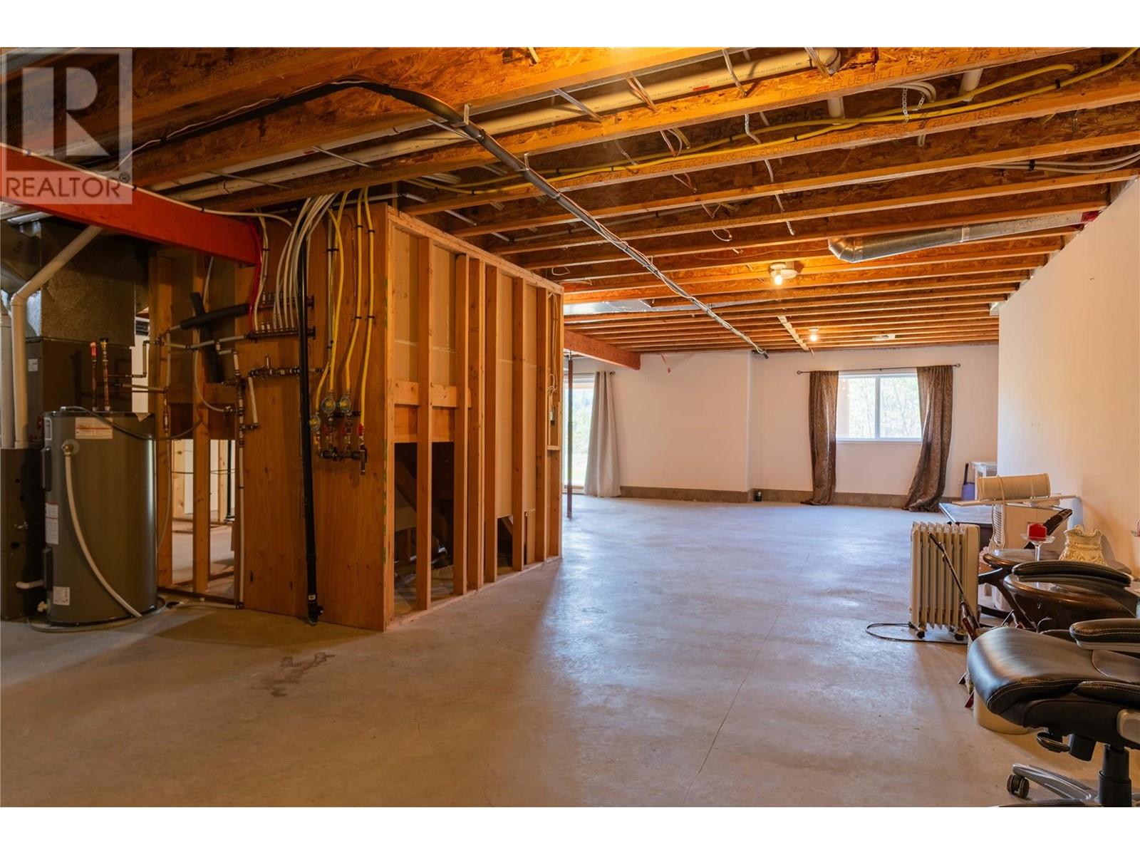 7350 Crema Drive, Trail, British Columbia  V1R 4X6 - Photo 32 - 10345105