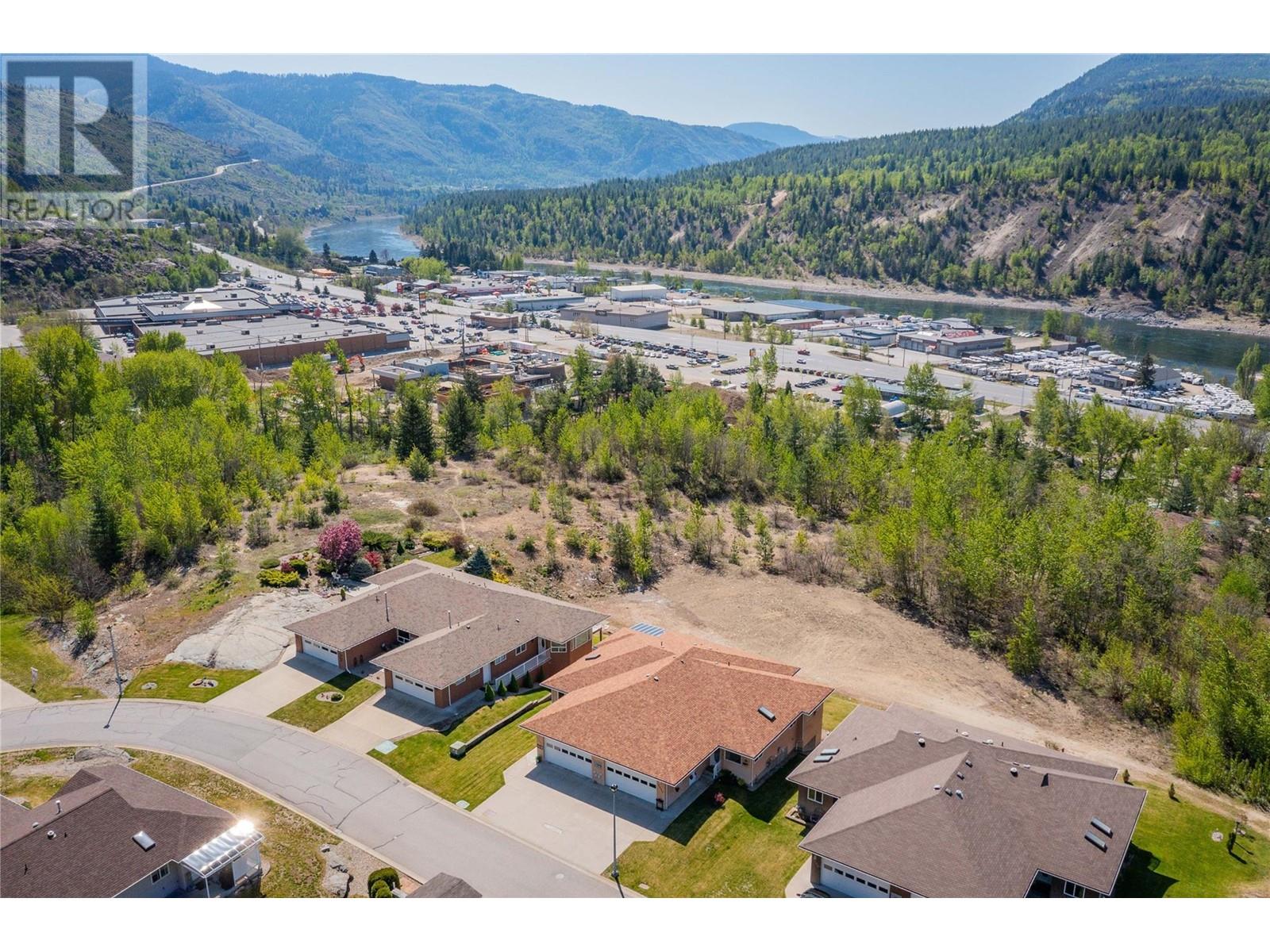 7350 Crema Drive, Trail, British Columbia  V1R 4X6 - Photo 51 - 10345105