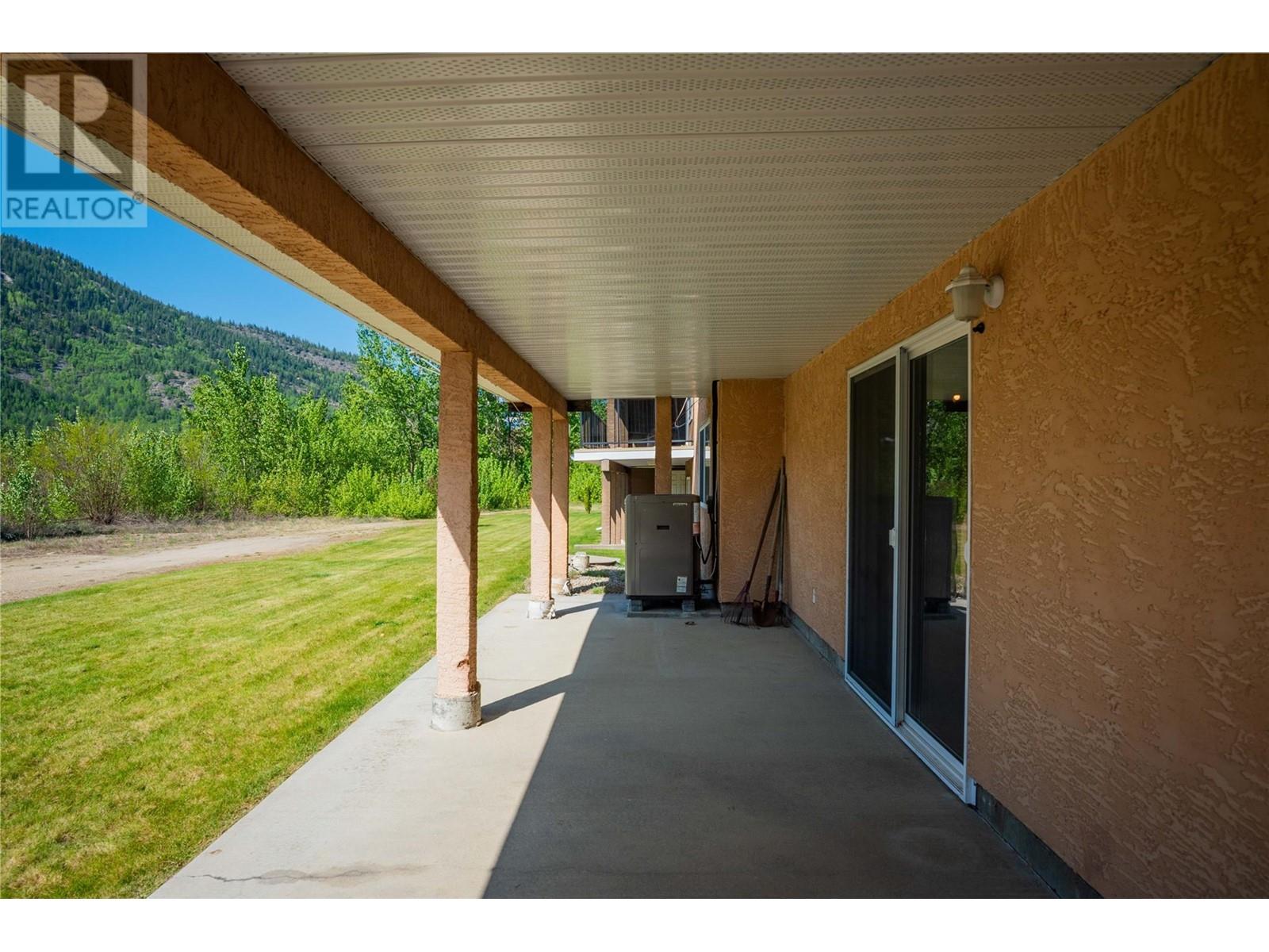 7350 Crema Drive, Trail, British Columbia  V1R 4X6 - Photo 53 - 10345105