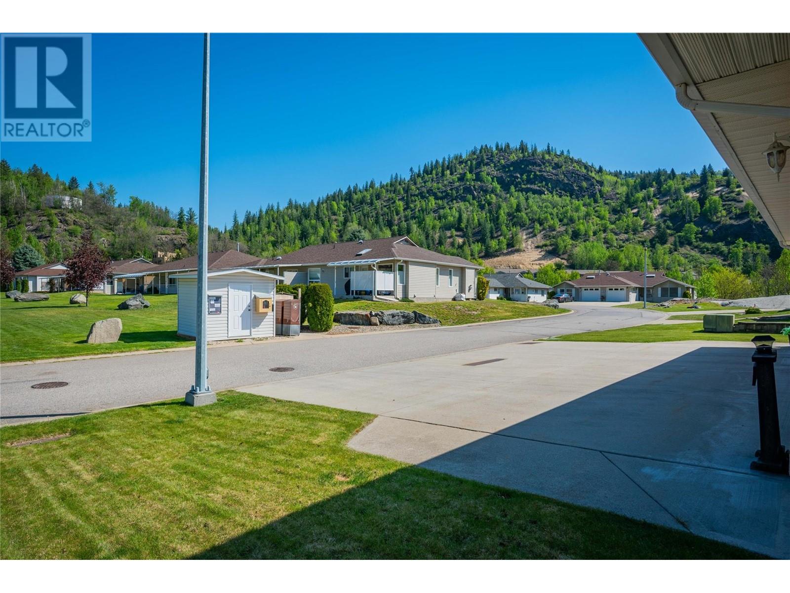 7350 Crema Drive, Trail, British Columbia  V1R 4X6 - Photo 57 - 10345105