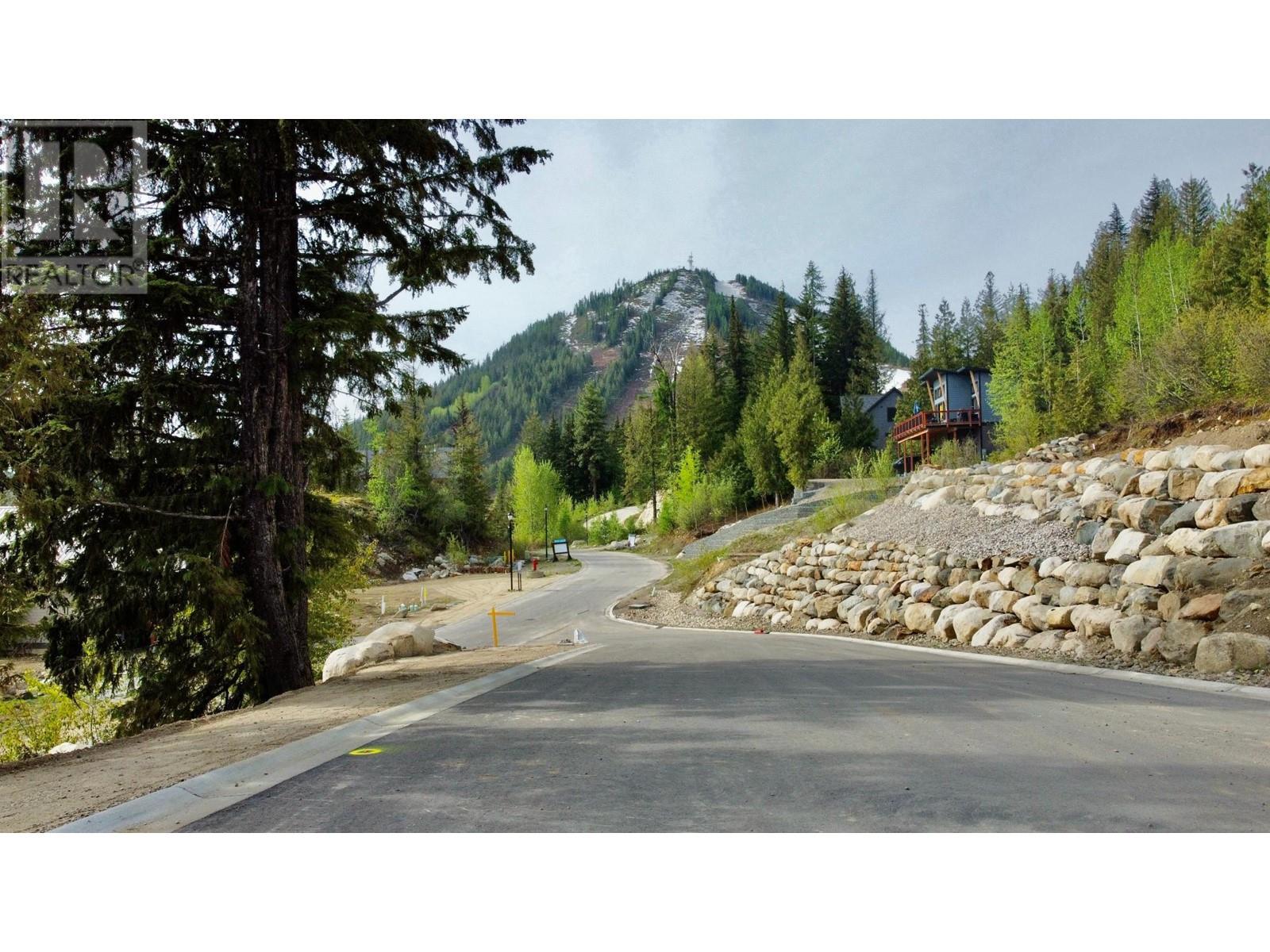 106 Topping Terrace, Rossland, British Columbia  V0G 1Y0 - Photo 1 - 10346483