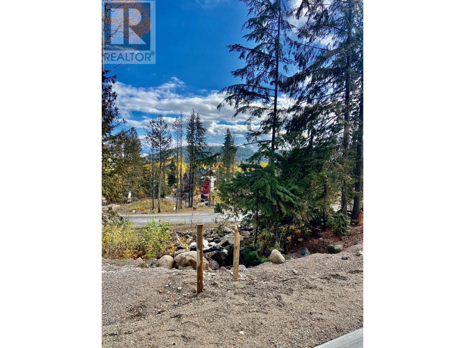104 Topping Terrace, Rossland, British Columbia  V0G 1Y0 - Photo 10 - 10346479