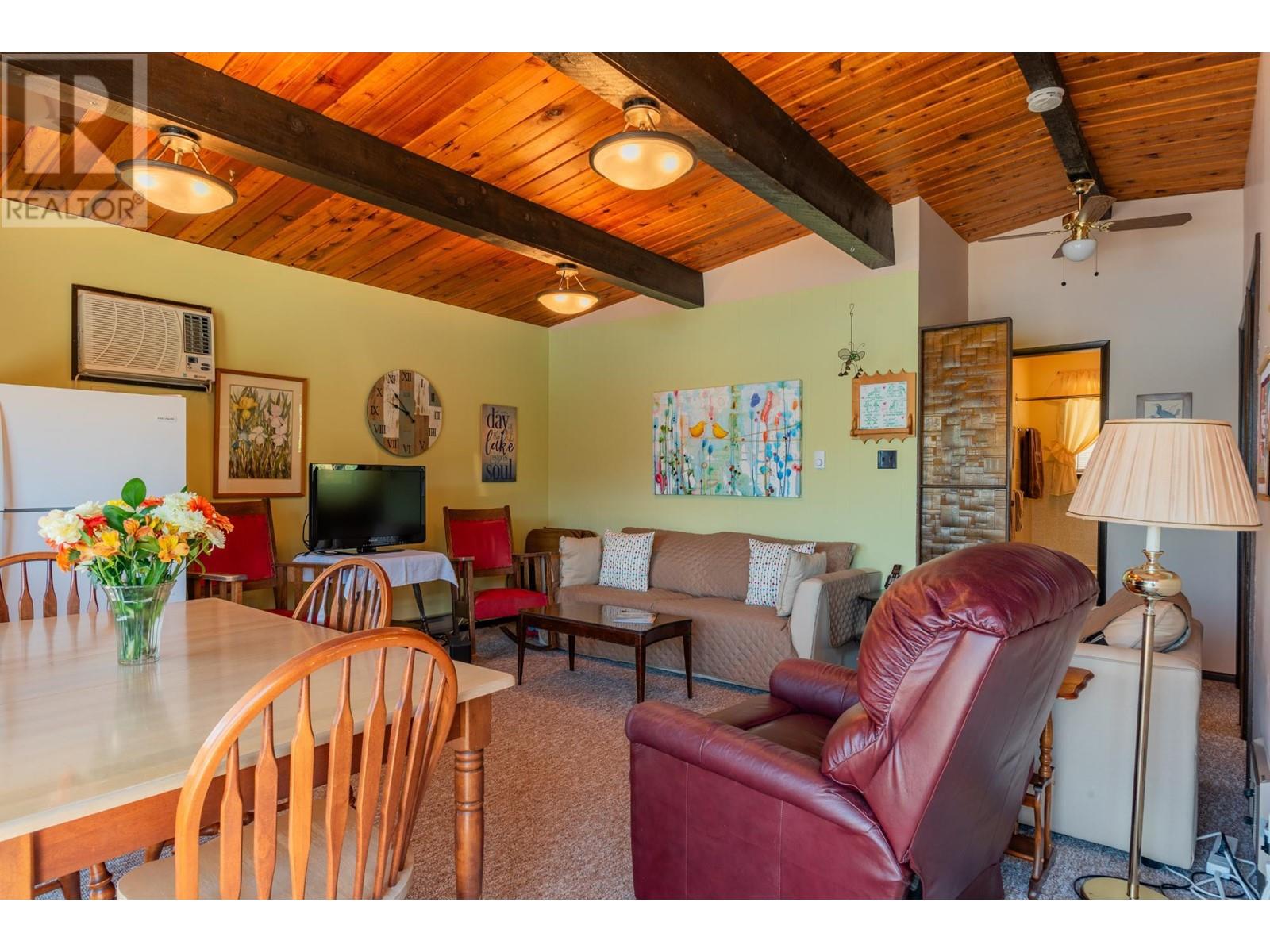 93 East Lake Drive, Christina Lake, British Columbia  V0H 1E1 - Photo 19 - 10346516