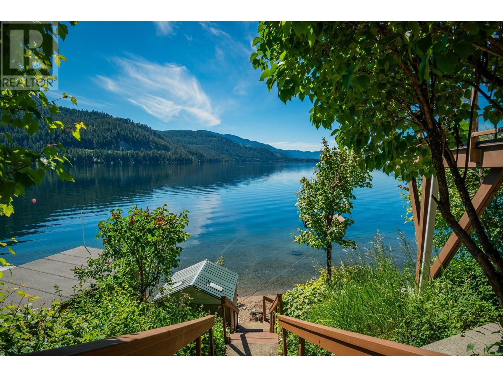 93 East Lake Drive, Christina Lake, British Columbia  V0H 1E1 - Photo 37 - 10346516