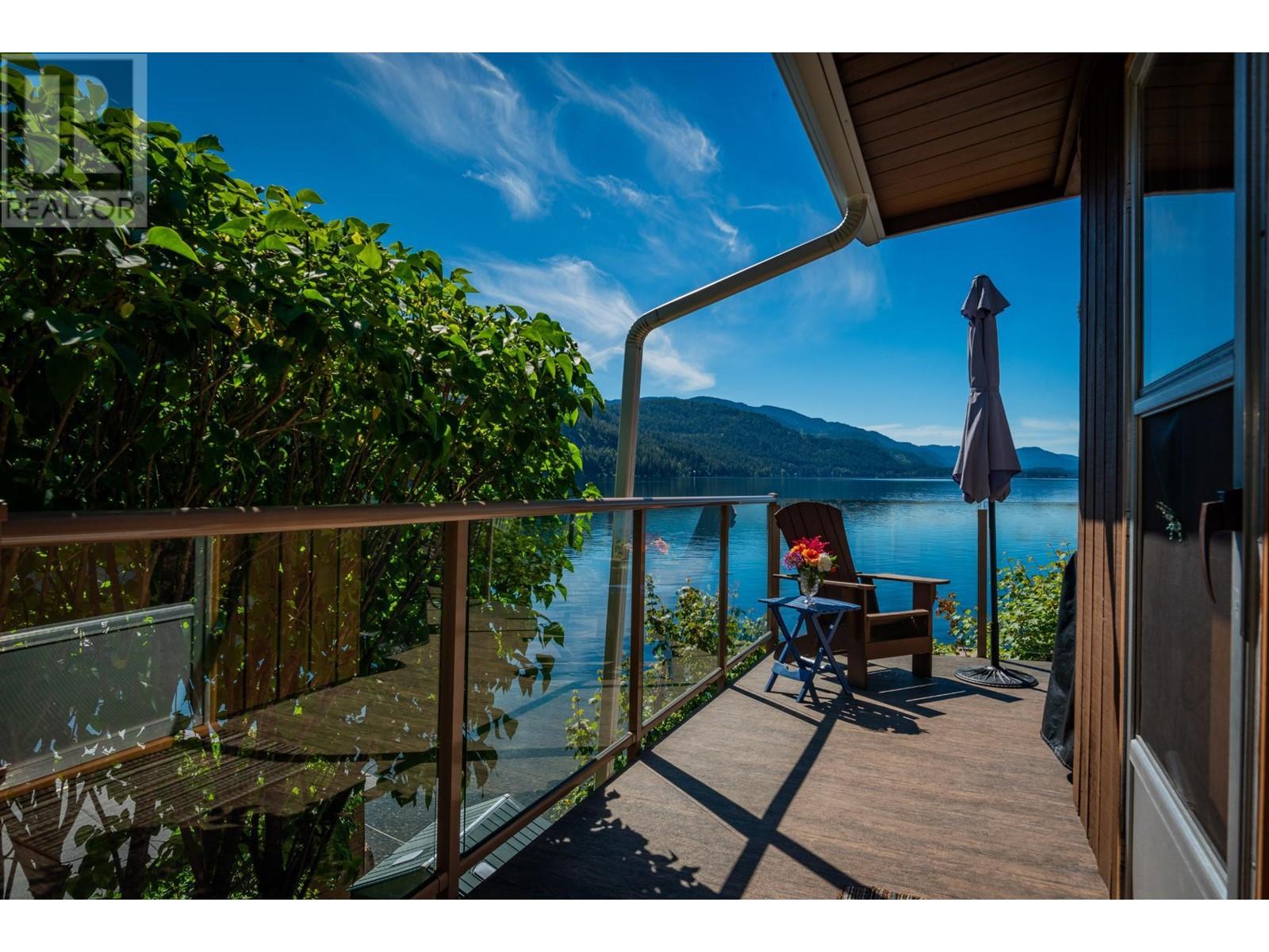 93 East Lake Drive, Christina Lake, British Columbia  V0H 1E1 - Photo 40 - 10346516