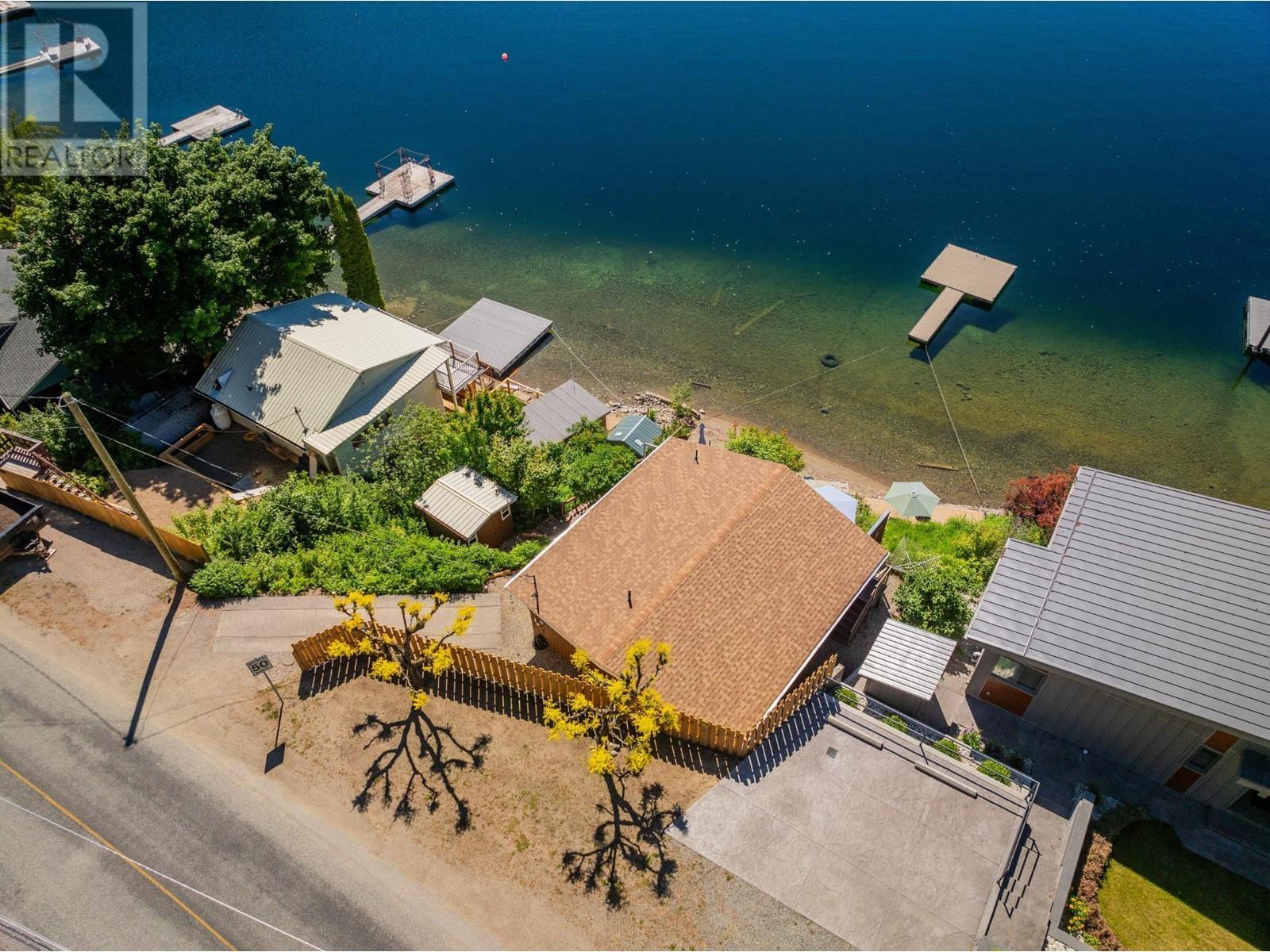 93 East Lake Drive, Christina Lake, British Columbia  V0H 1E1 - Photo 53 - 10346516