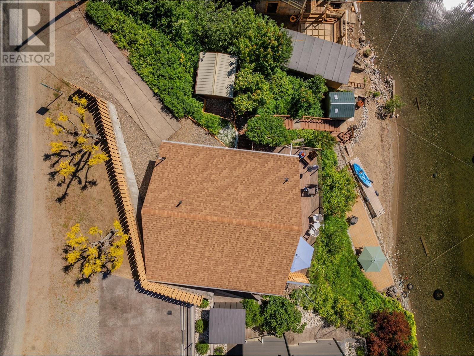 93 East Lake Drive, Christina Lake, British Columbia  V0H 1E1 - Photo 54 - 10346516