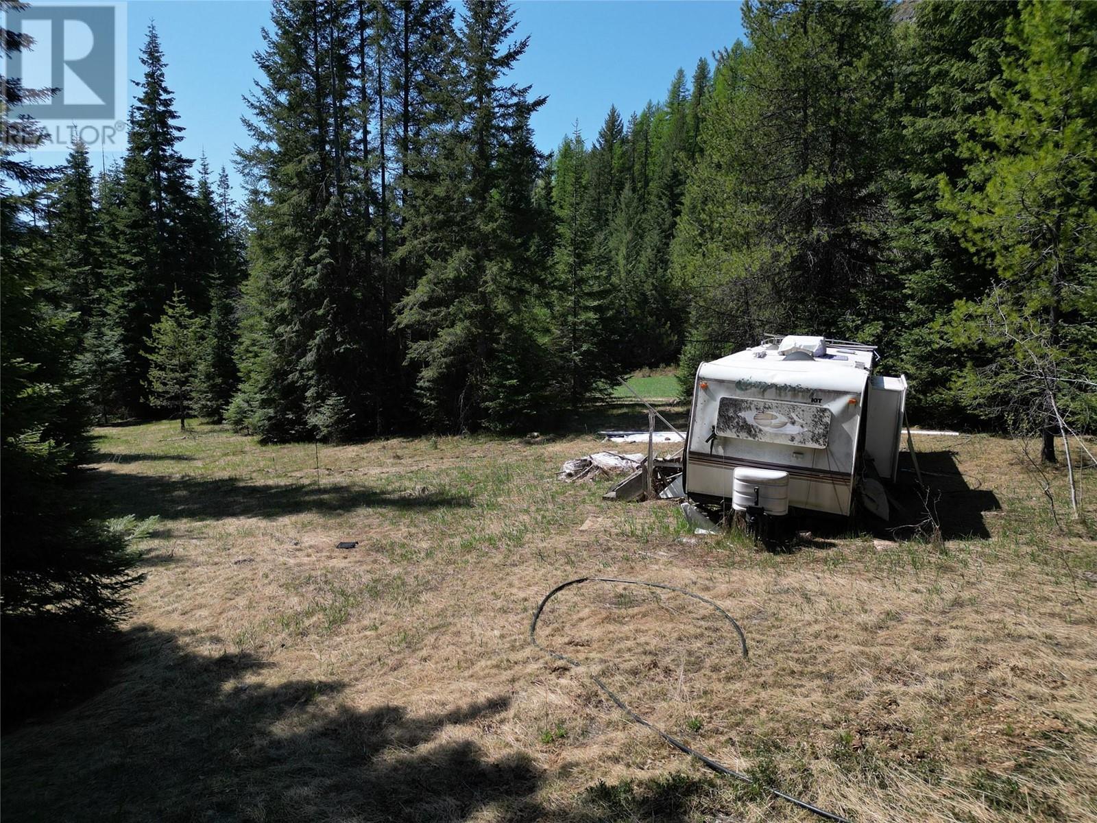 131 Clubine Mine Road, Ymir, British Columbia  V0G 2K0 - Photo 9 - 10346309