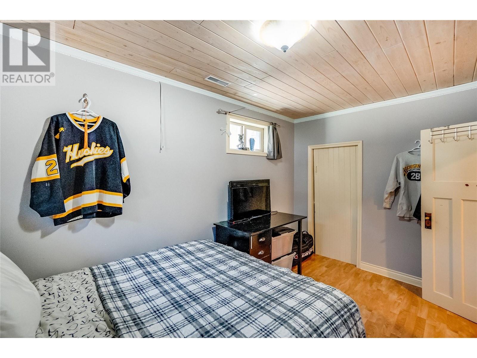 2385 Rockland Avenue, Trail, British Columbia  V1R 3G4 - Photo 33 - 10343588