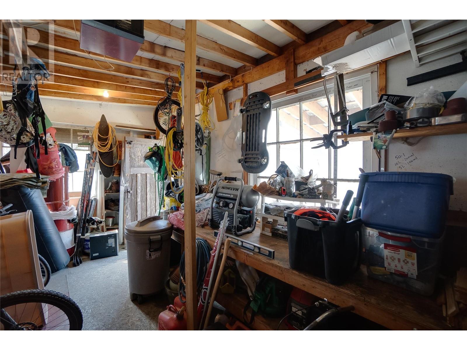 2385 Rockland Avenue, Trail, British Columbia  V1R 3G4 - Photo 48 - 10343588