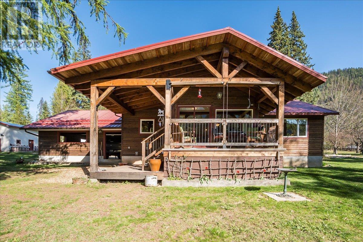 3371 Highway 3b, Fruitvale, British Columbia  V0G 1L1 - Photo 29 - 10345823
