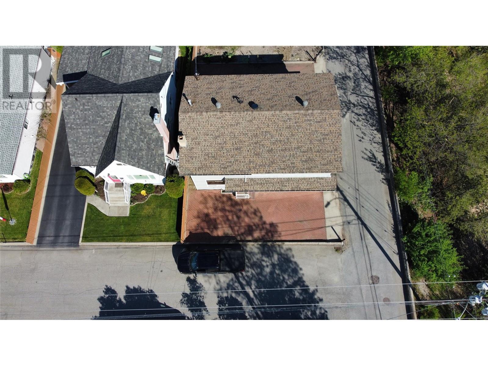 1610 Mcbride Street, Trail, British Columbia  V1R 2Z6 - Photo 10 - 10346452