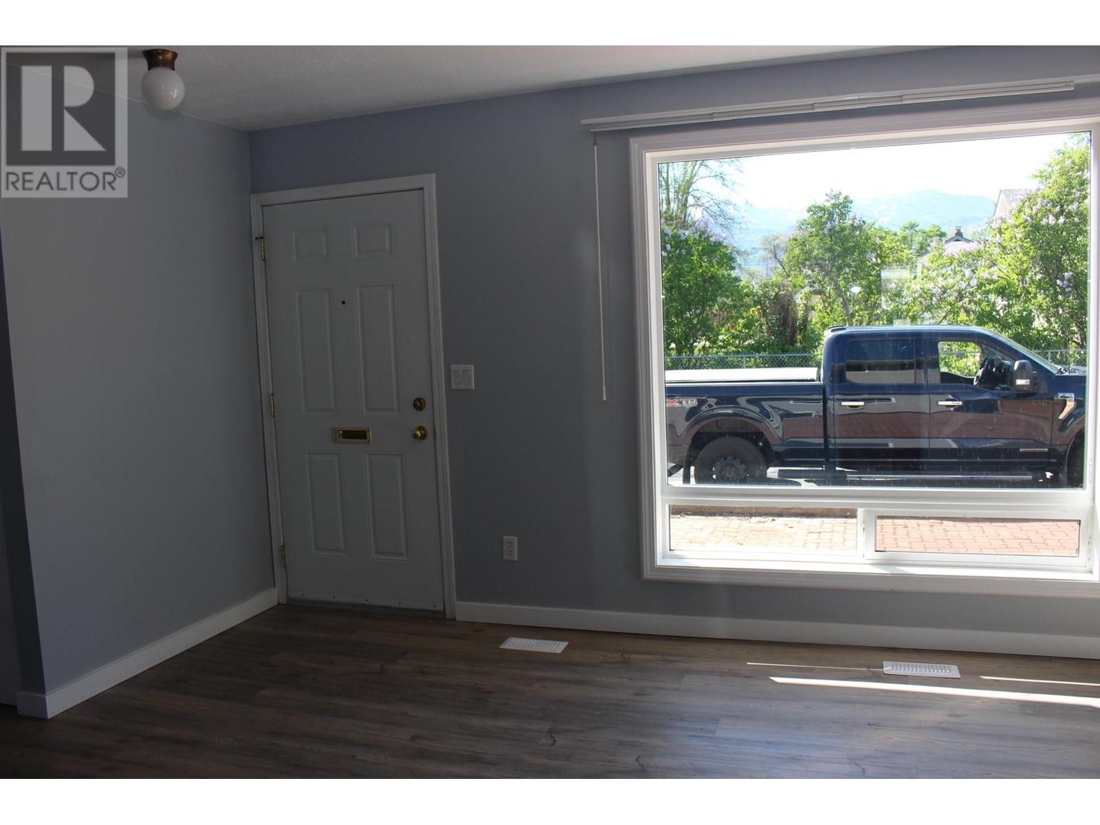 1610 Mcbride Street, Trail, British Columbia  V1R 2Z6 - Photo 16 - 10346452