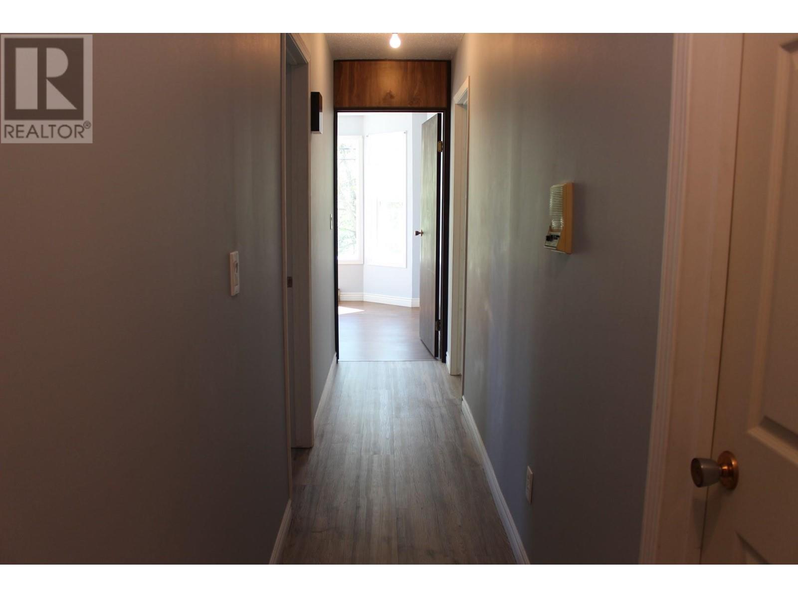 1610 Mcbride Street, Trail, British Columbia  V1R 2Z6 - Photo 22 - 10346452