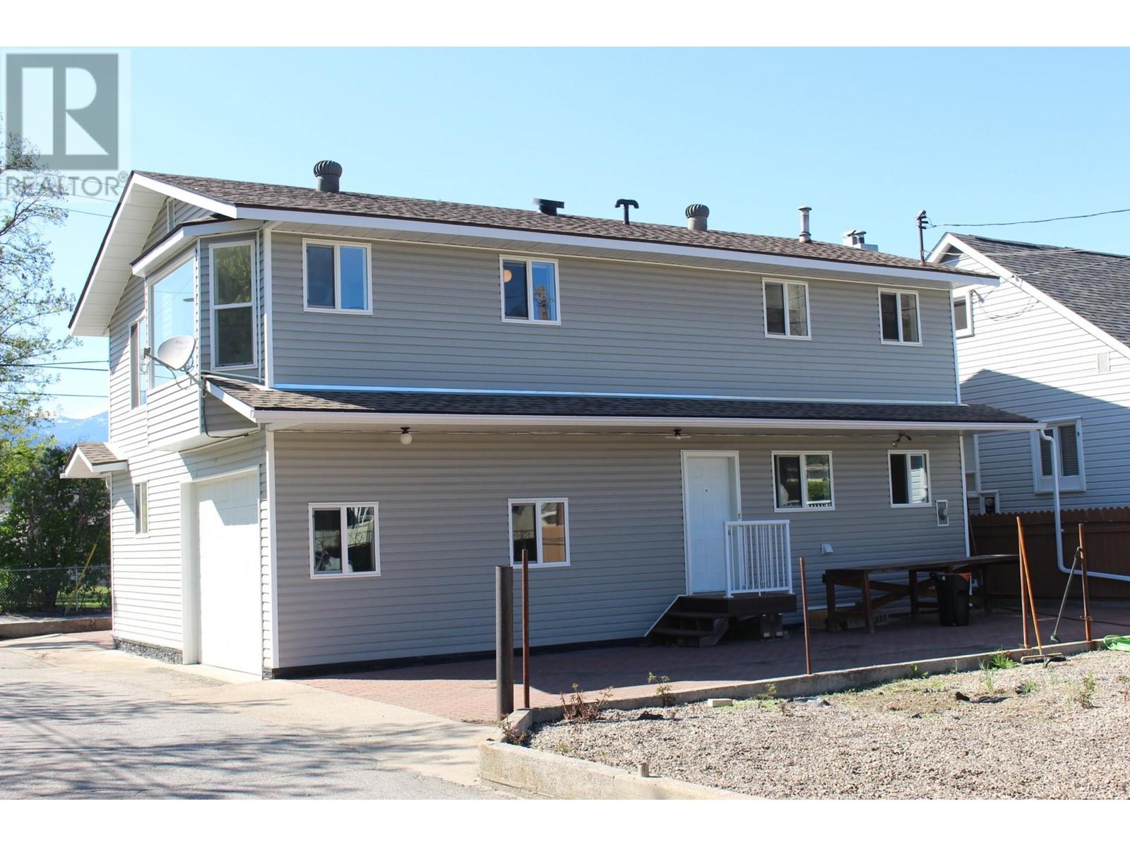 1610 Mcbride Street, Trail, British Columbia  V1R 2Z6 - Photo 4 - 10346452